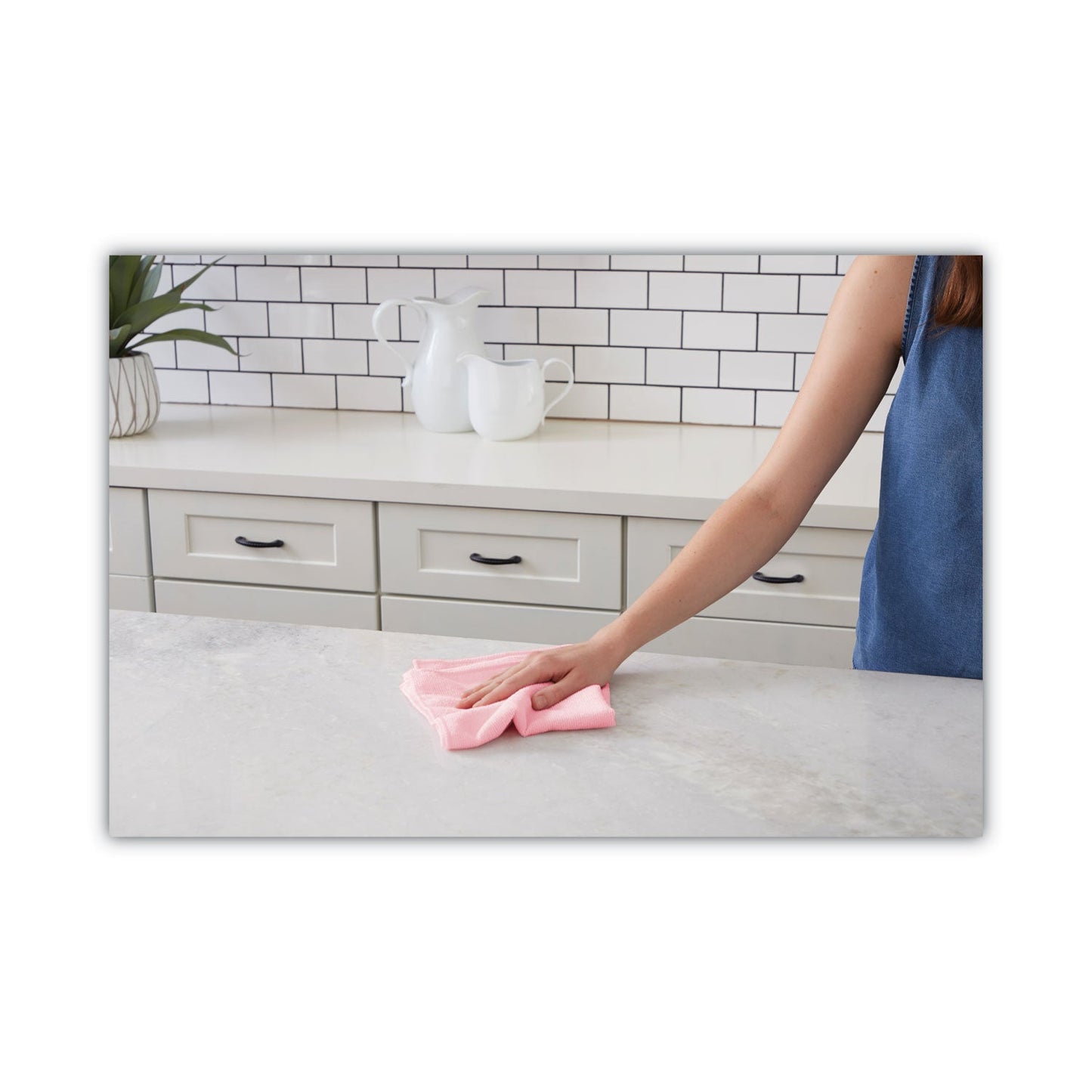boardwalk-microfiber-cleaning-cloths-num-bwk16pinclothv2_4