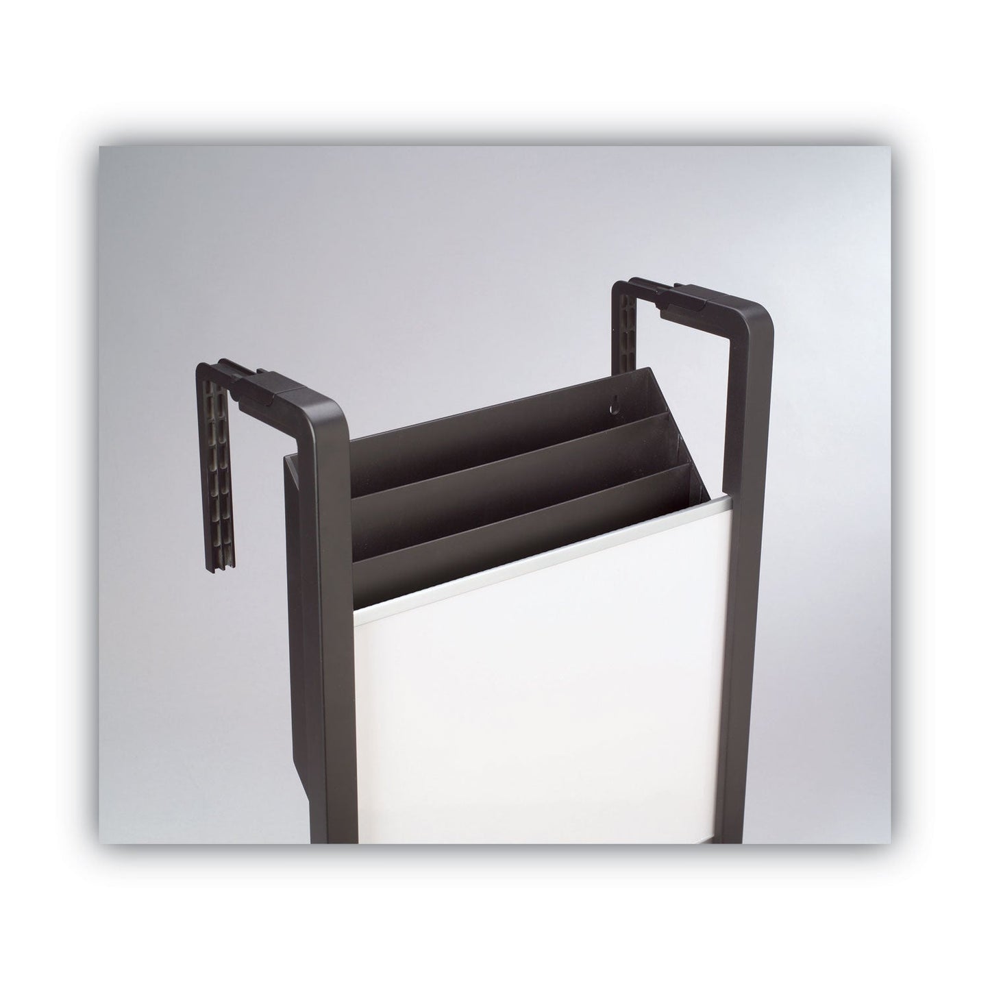 quartet-hanging-file-pocket-with-dry-erase-board-num-qrtofd_6