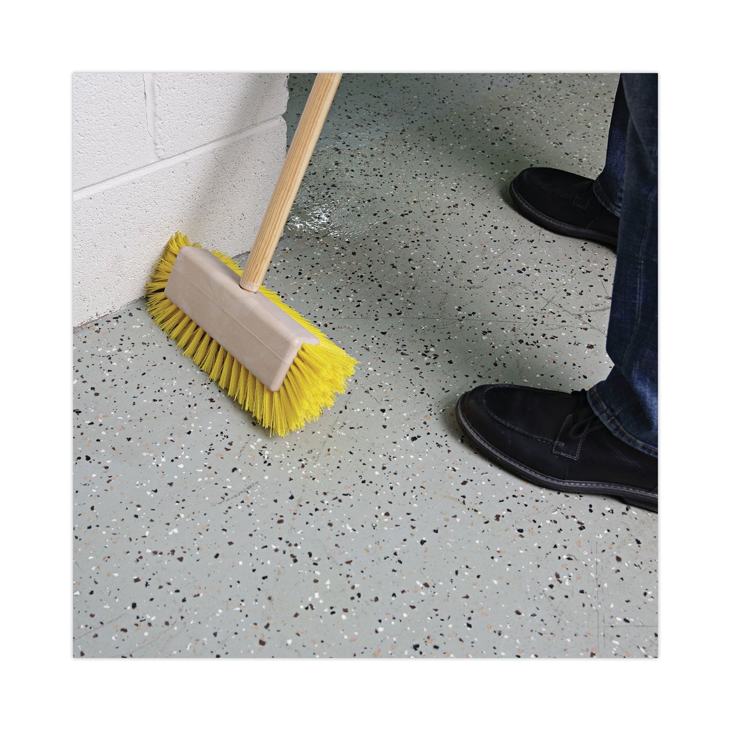 boardwalk-dual-surface-scrub-brush-num-bwk3410_5