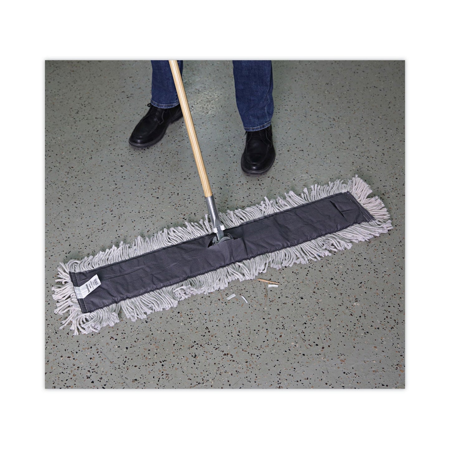 boardwalk-disposable-dust-mop-head-w-sewn-center-fringe-num-bwk1636_5