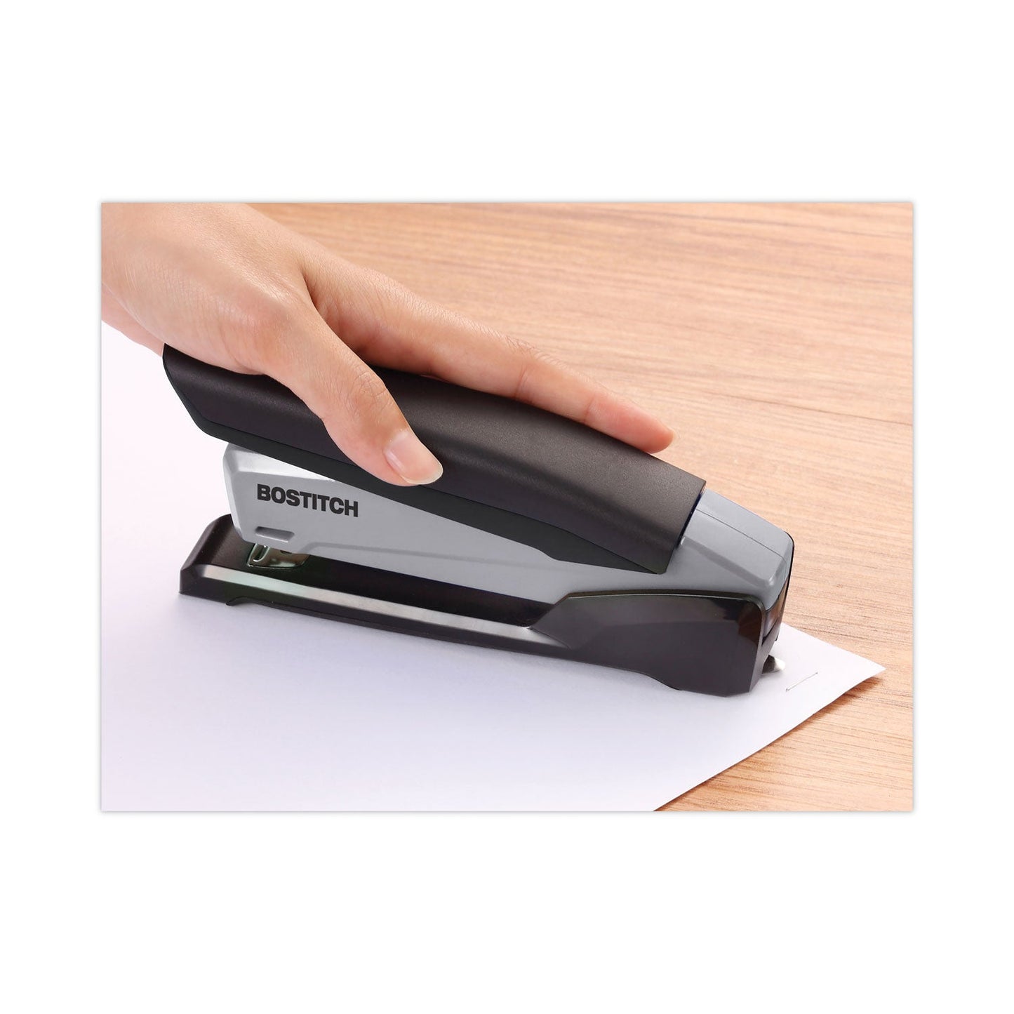 stanley-bostitch-ecostapler-spring-powered-desktop-stapler-num-aci1710_6