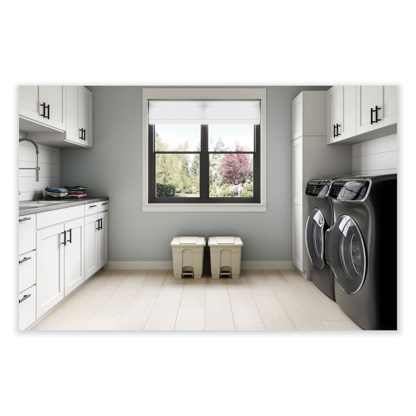 safco-plastic-step-on-receptacle-num-saf9924tn_5