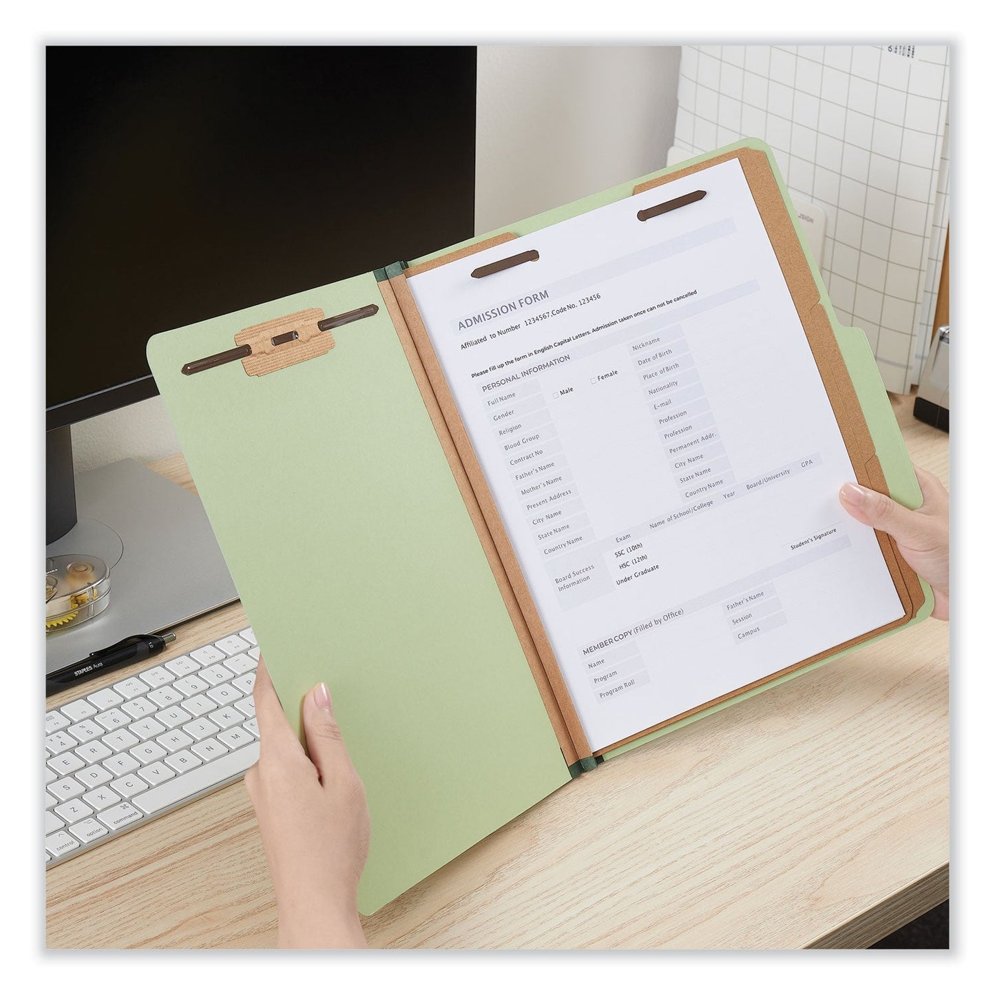 universal-r-eight-section-pressboard-classification-folders-3-expansion-3-dividers-8-fasteners-letter-size-green-10-box-unv10291_3
