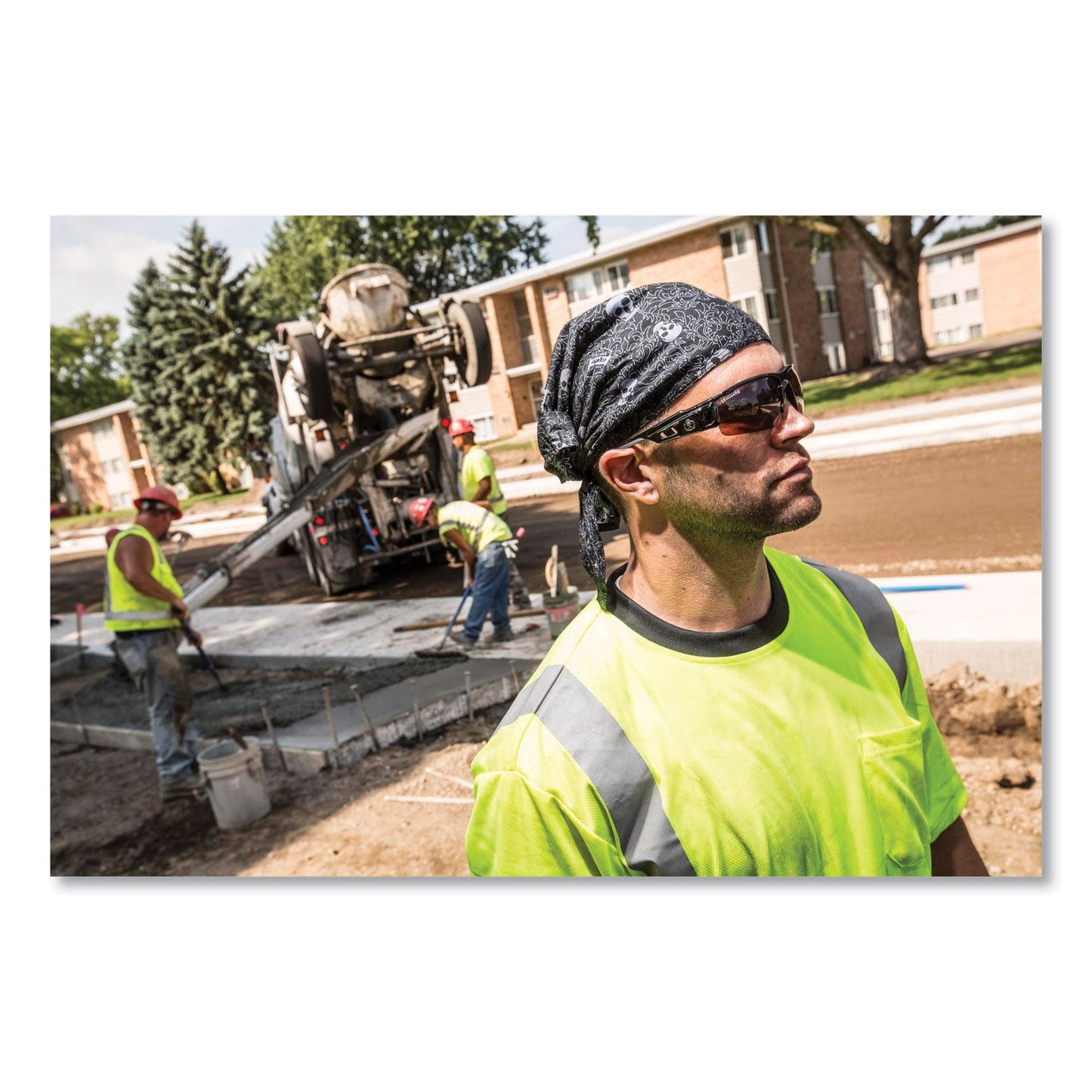 ergodyne-chill-its-6710-cooling-embedded-polymers-tie-bandana-triangle-hat-num-ego12327_4