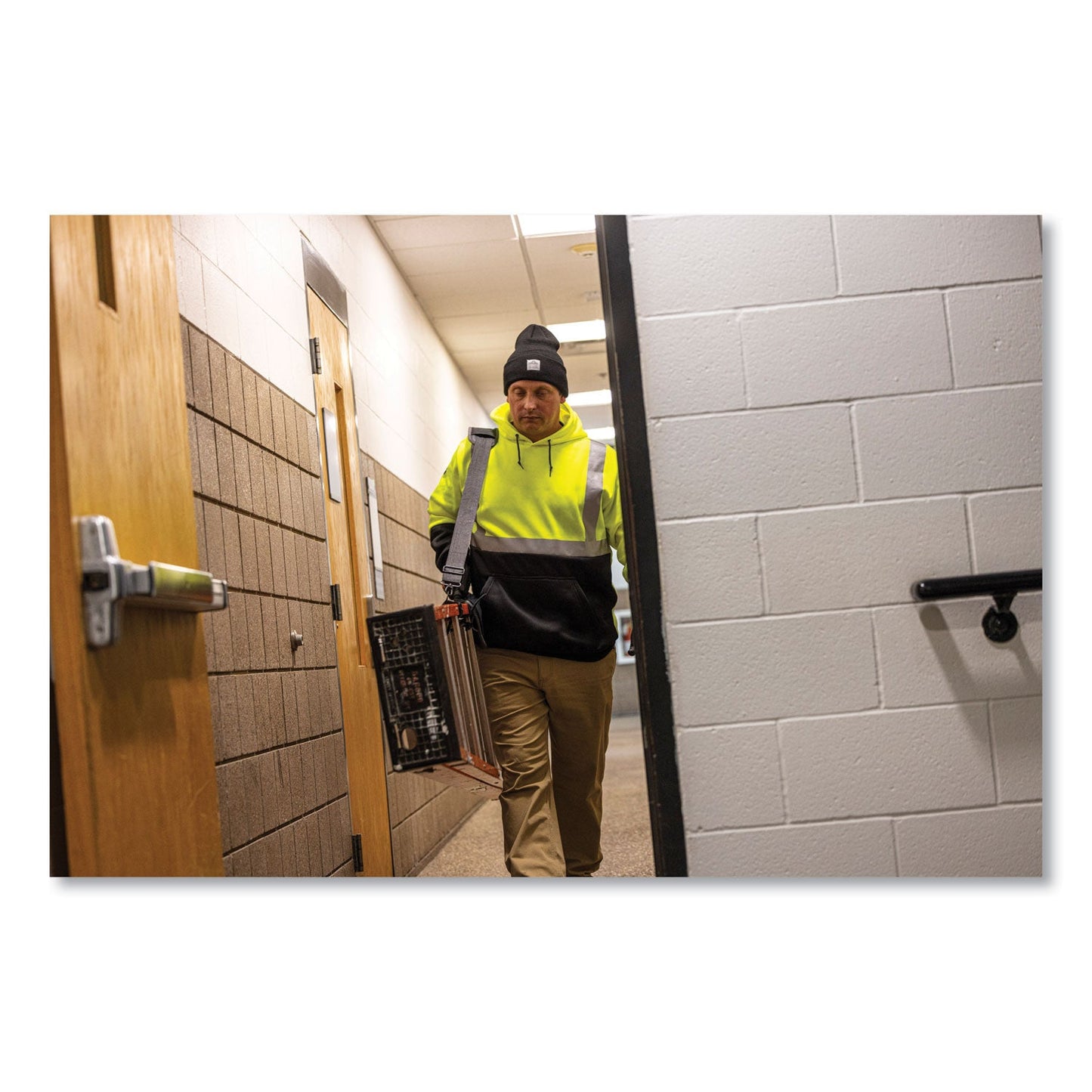 ergodyne-glowear-8373-hi-vis-class-3-hooded-with-sweatshirt-black-bottom-num-ego21883_4