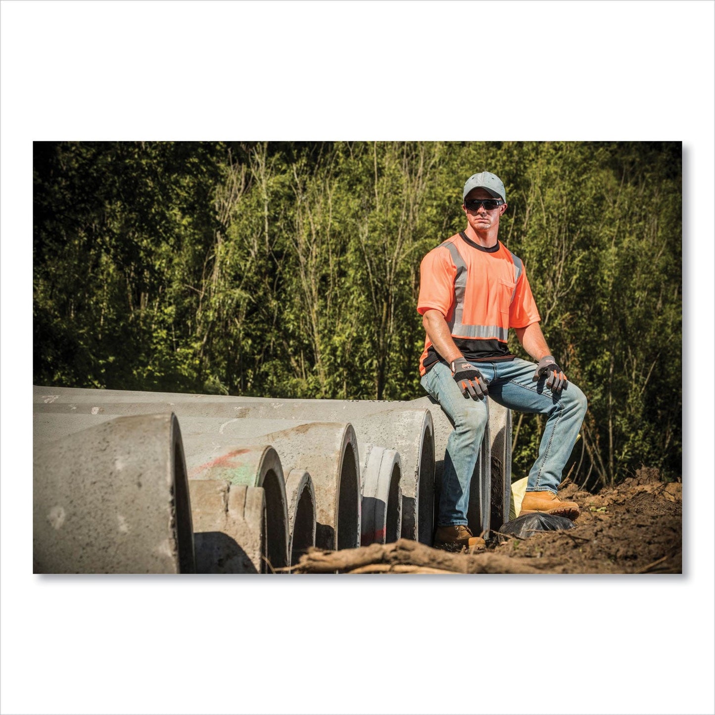 ergodyne-glowear-8289bk-class-2-hi-vis-t-shirt-with-black-bottom-num-ego22517_4