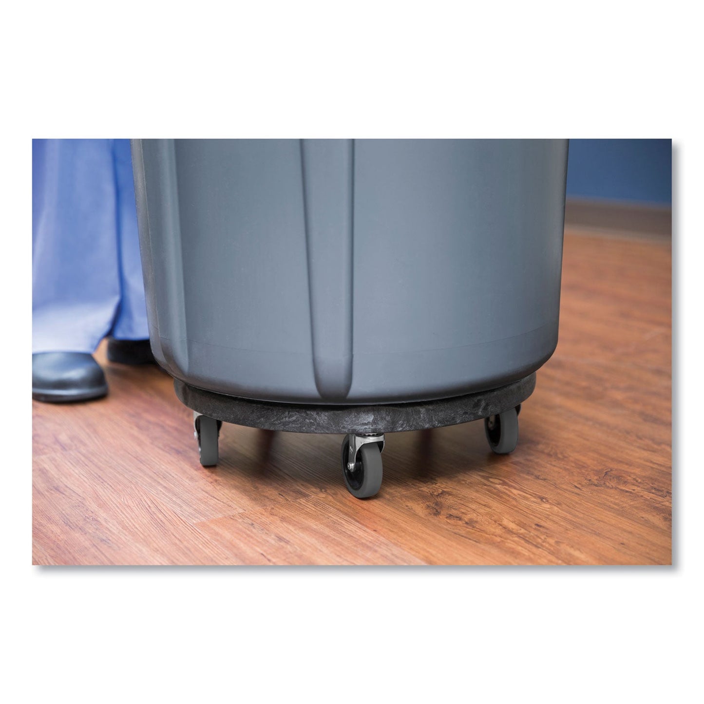 rubbermaid-brute-quiet-dolly-num-rcp264043bla_5