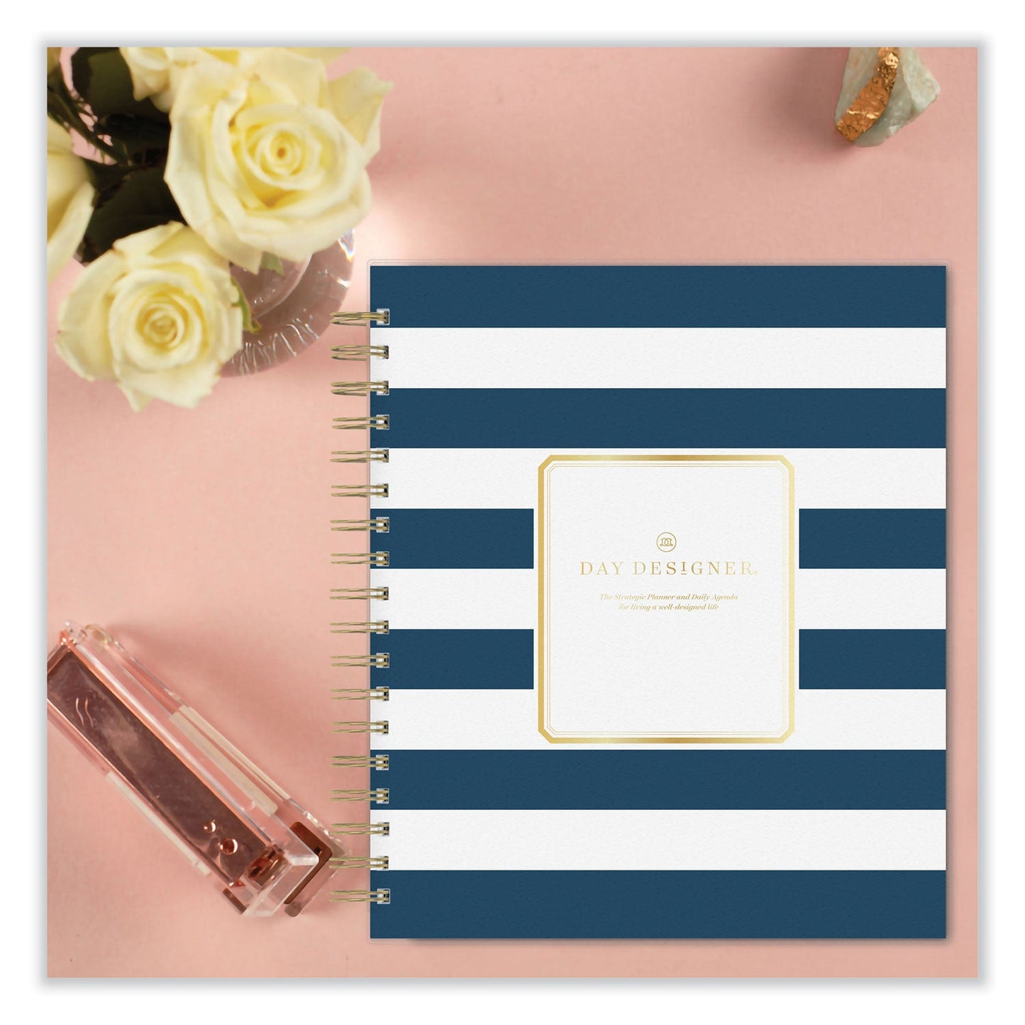 day-designer-navy-stripe-daily-monthly-planner-navy-stripe-artwork-10-x-8-navy-white-gold-cover-12-month-jan-dec-2024-bls142098_3