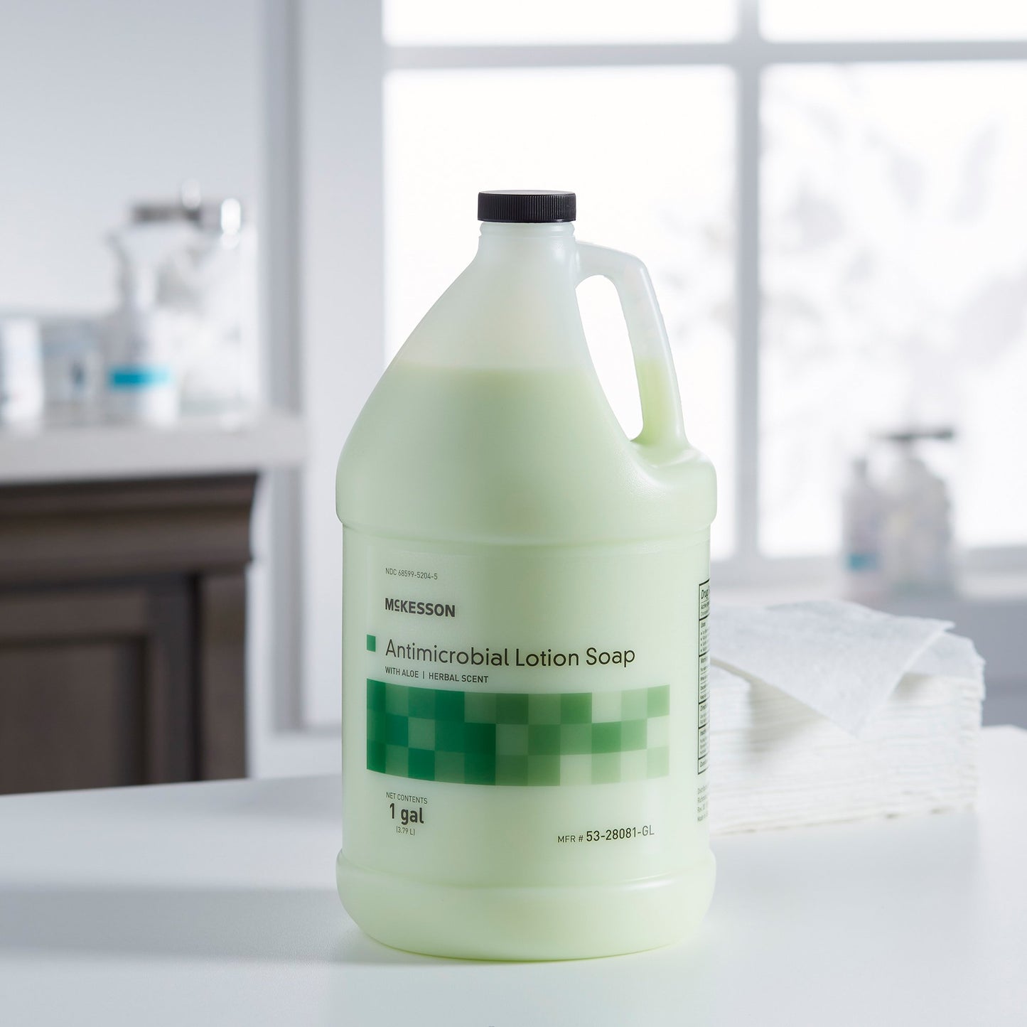 McKesson Antimicrobial Soap Lotion 1 gal. Jug Herbal Scent (937911_CS)