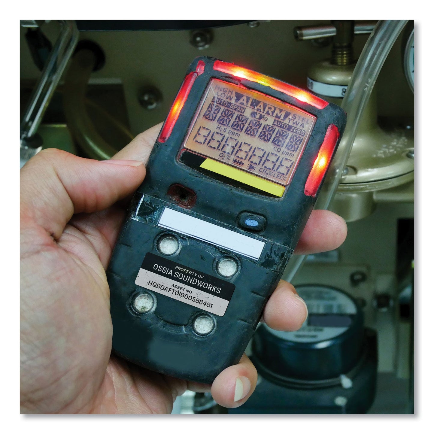 avery-permatrack-metallic-asset-tag-labels-num-ave61524_5