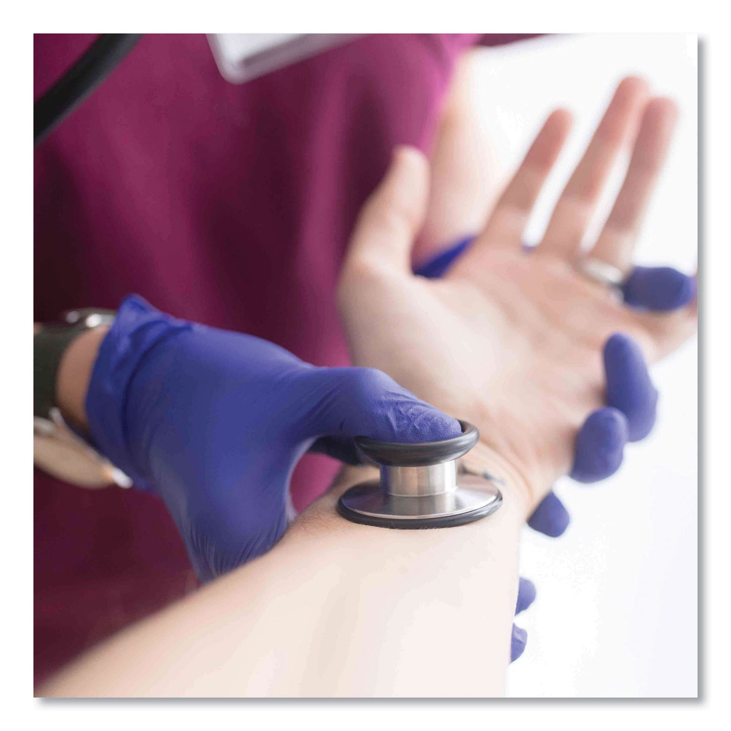 AMMEX® Professional Nitrile Exam Gloves, Powder-Free, Small, 3 mil Thick, 9.5" Long, Indigo, 100/Box, 10 Boxes/Carton (AXCAINPF42100)