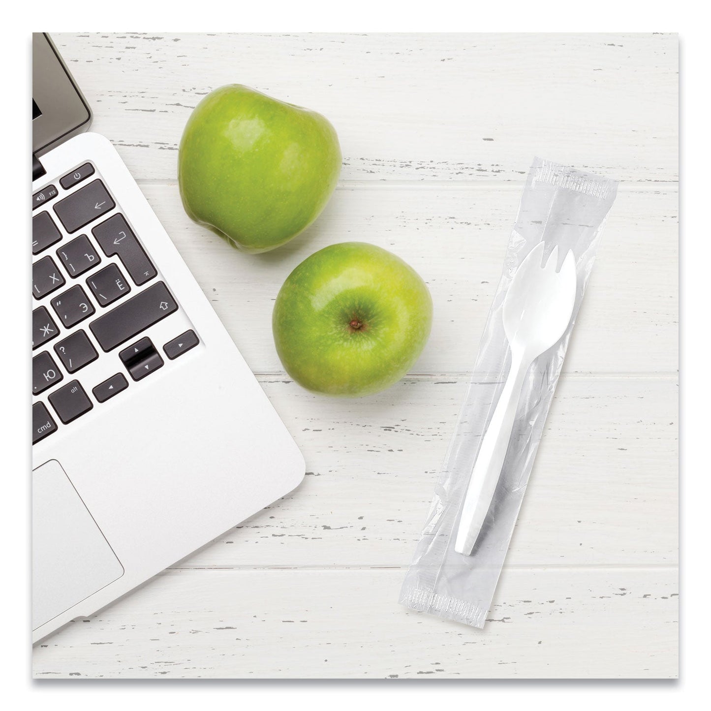 solo-r-regal-mediumweight-cutlery-individually-wrapped-spork-plastic-white-1-000-carton-sccmow60007_3