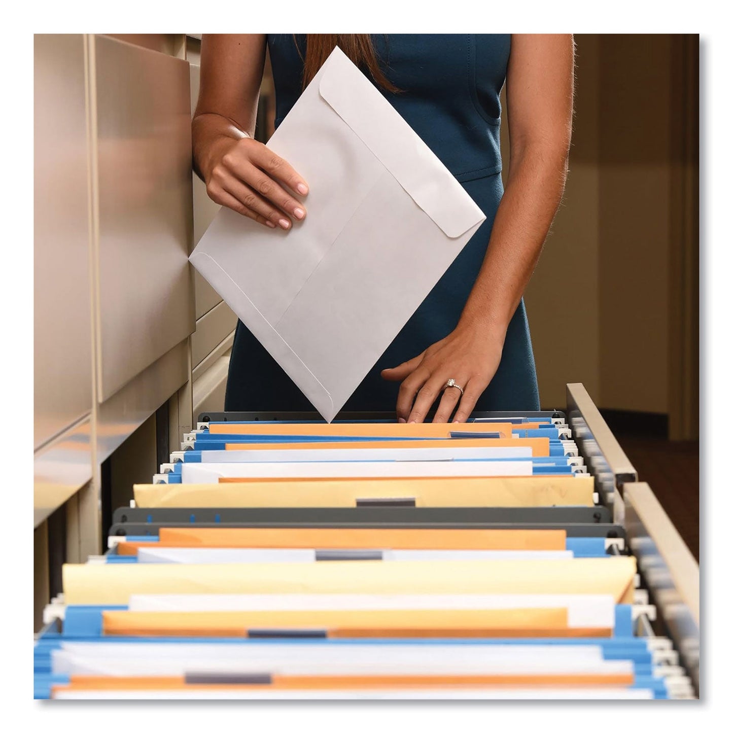 quality-park-redi-strip-catalog-envelope-num-qua44782_6