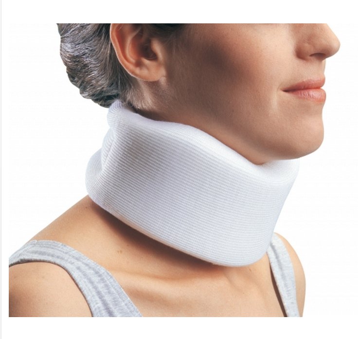 ProCare® Universal Cervical Collar Contoured / Medium Density Adult One Size Fits Most One-Piece 2-1/2 Inch Height 24 Inch Length 10-1/2 to 24 Inch Neck Circumference (354944_EA)