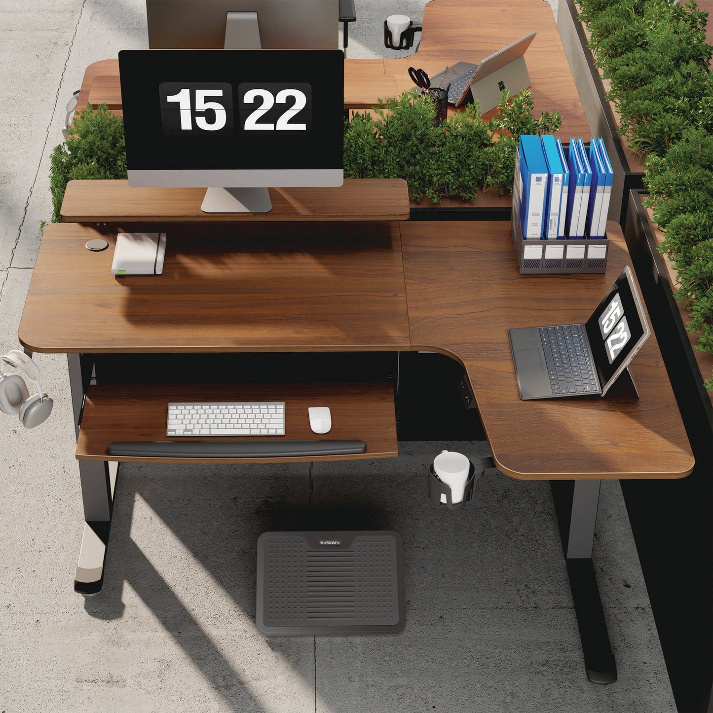 eureka-ergonomic-r-l-shaped-standing-desk-with-keyboard-tray-right-desk-61-25-x-43-25-x-34-38-to-52-88-walnut-black-ekal60rwn_3