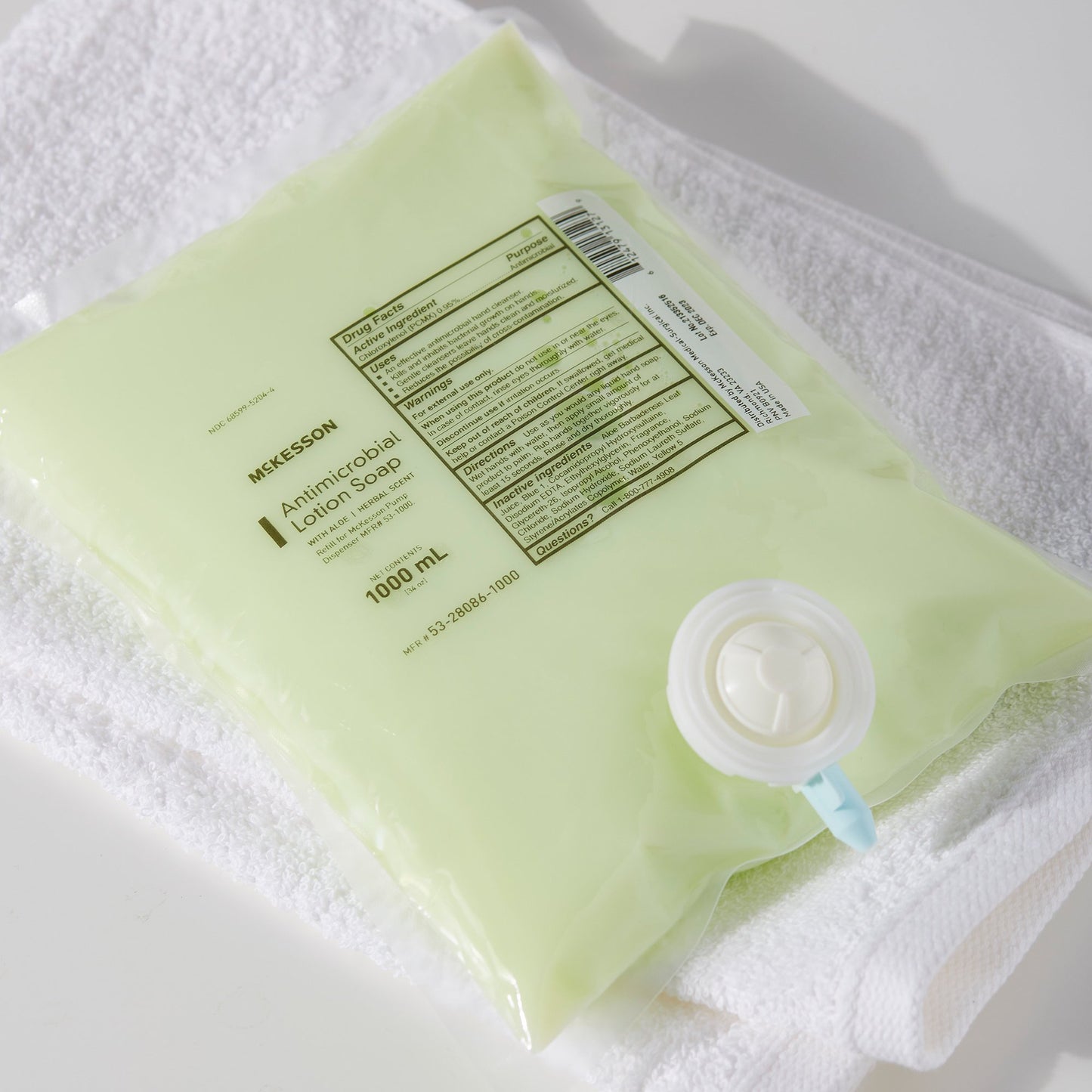 McKesson Antimicrobial Soap Lotion 1,000 mL Dispenser Refill Bag Herbal Scent (468273_EA)