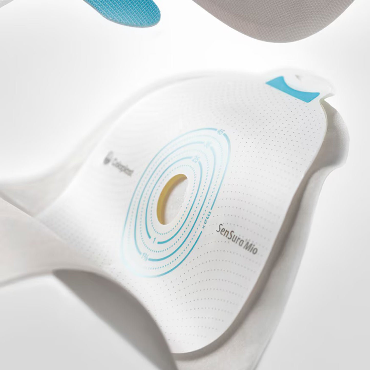 SenSura® Mio Ostomy Pouch One-Piece System 11 Inch Length, Maxi Flat, Pre-Cut 1-1/8 Inch Stoma Drainable (884534_BX)