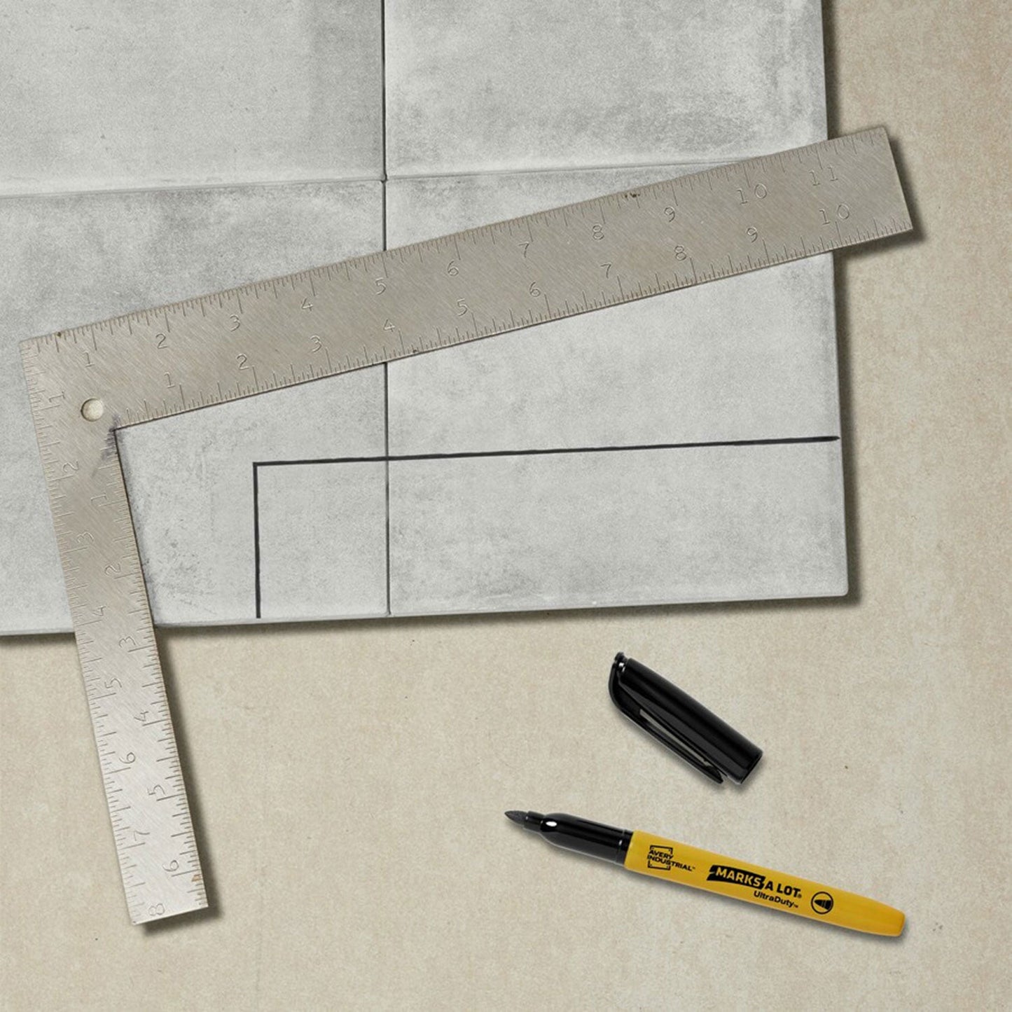 avery-ultraduty-permanent-markers-1-mm-marker-point-size-bullet-marker-point-style-black-num-ave29840_7