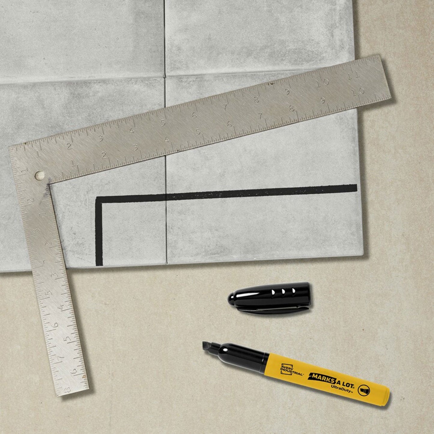 avery-ultraduty-permanent-markers-0-5-mm-marker-point-size-chisel-marker-point-style-black-12-carton-num-ave29842_7