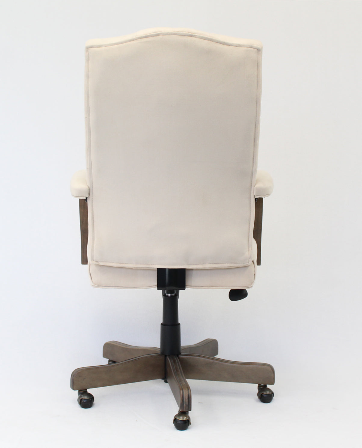 executive-champagne-velvet-with-driftwood-finish-frame-b905dw-cmp_4