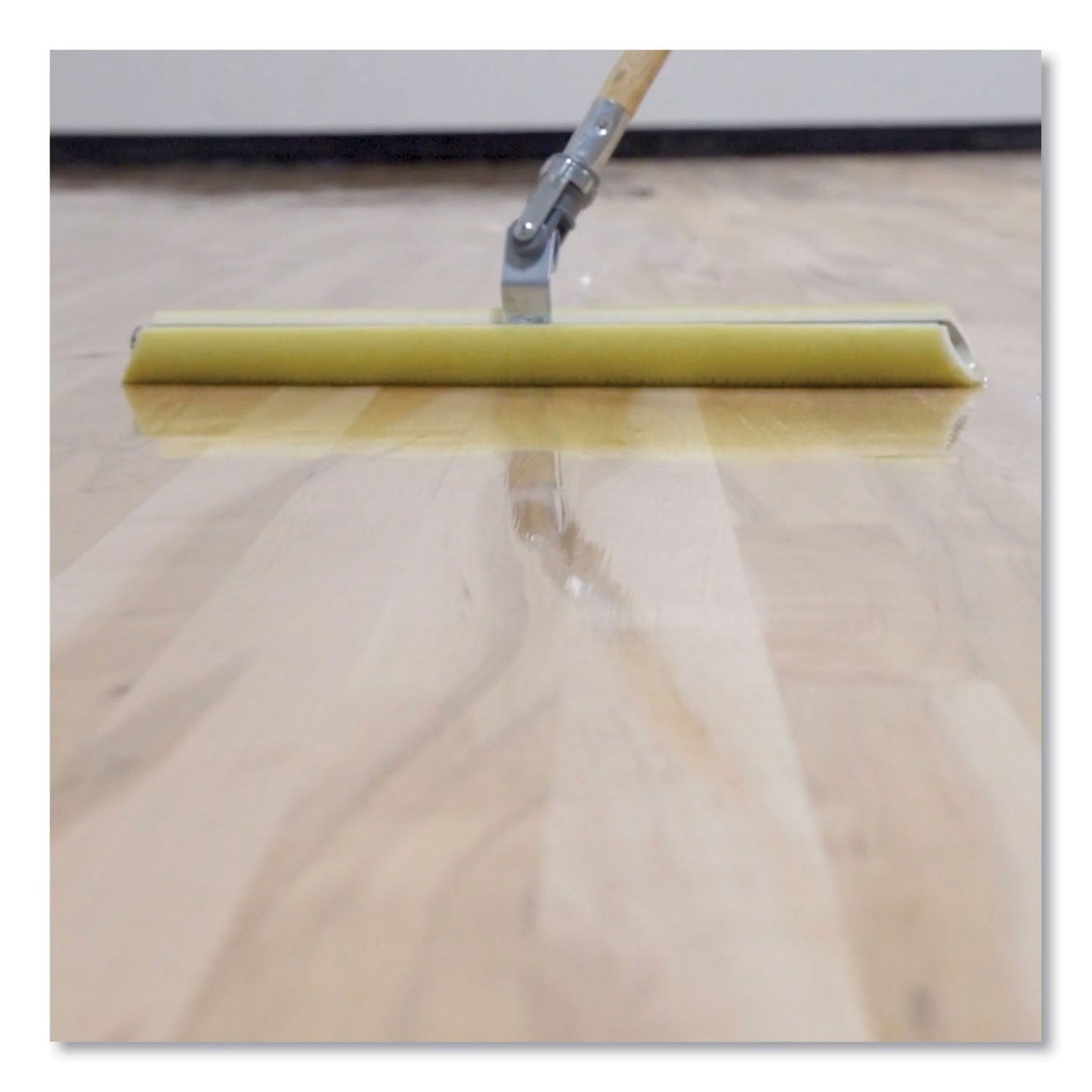 Betco TyKote Recoat Bonding Agent, Characteristic Scent, 1 gal Bottle, 4/Carton (BETB06914312)