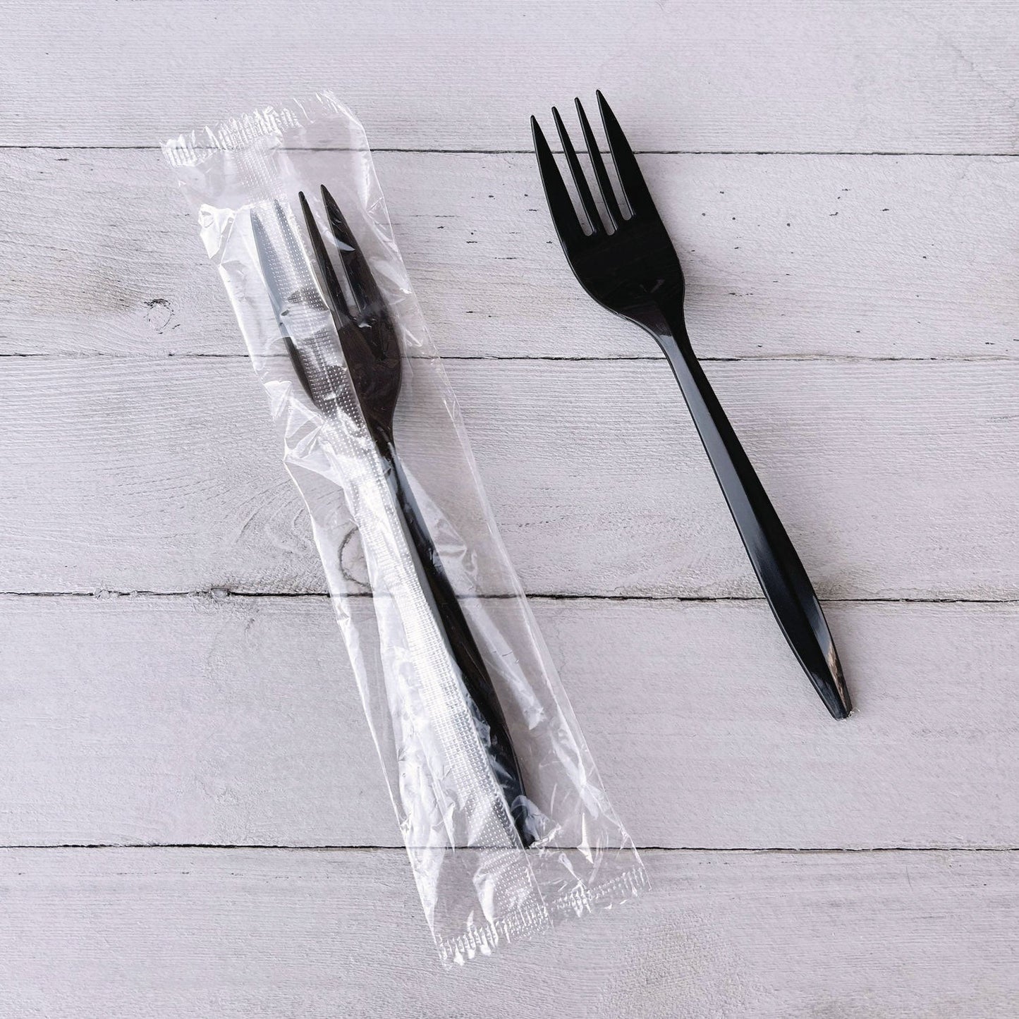 Boardwalk Mediumweight Wrapped Polypropylene Cutlery, Fork, Black, 1,000/Carton (BWKFORKBLPPIW)