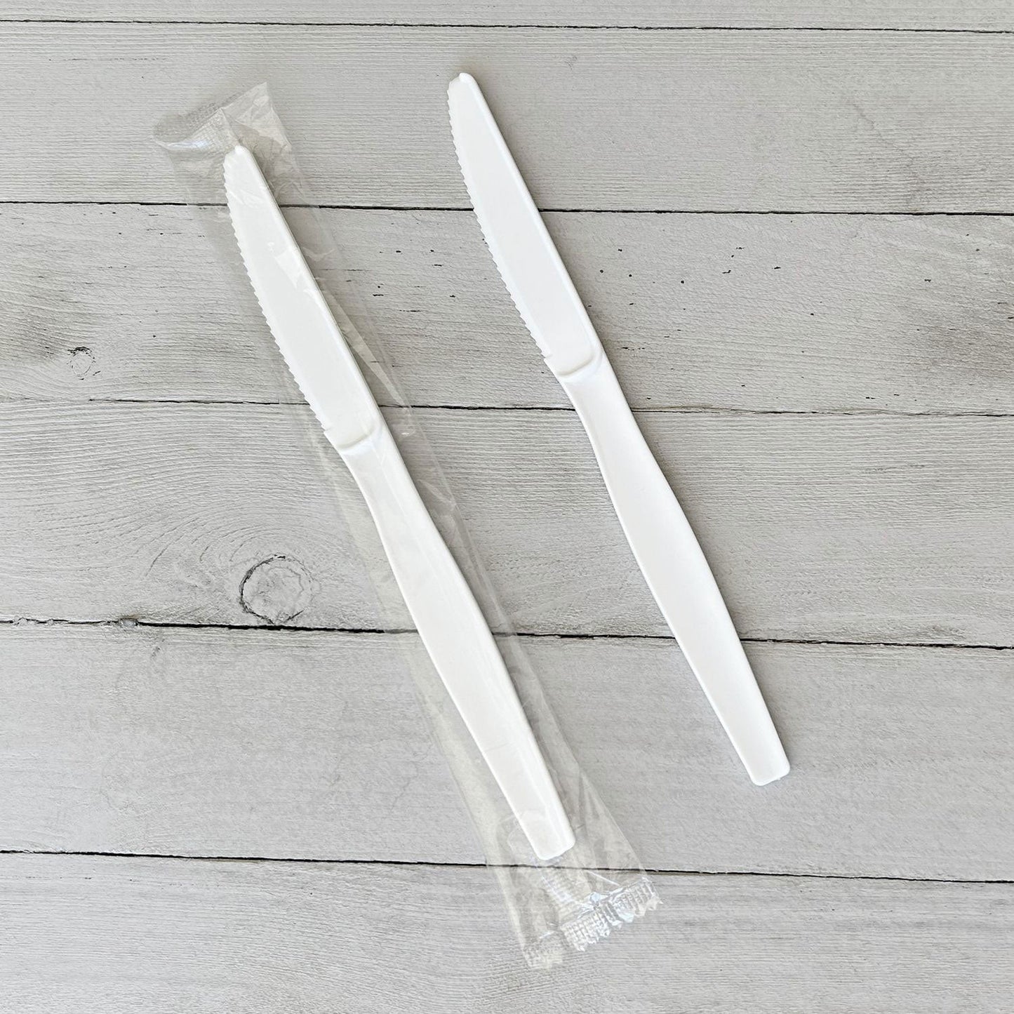 Boardwalk Heavyweight Wrapped Polystyrene Cutlery, Knife, White, 1,000/Carton (BWKKNIFEWHPSIW)