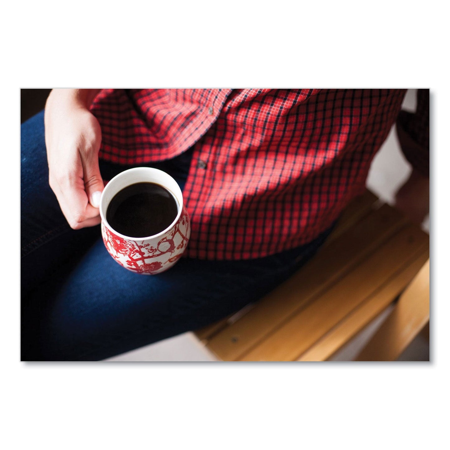 Folgers Simply Smooth Ground Coffee, Gentle On Your Stomach, 27 oz Canister, 6/Carton (FOL30446CT)