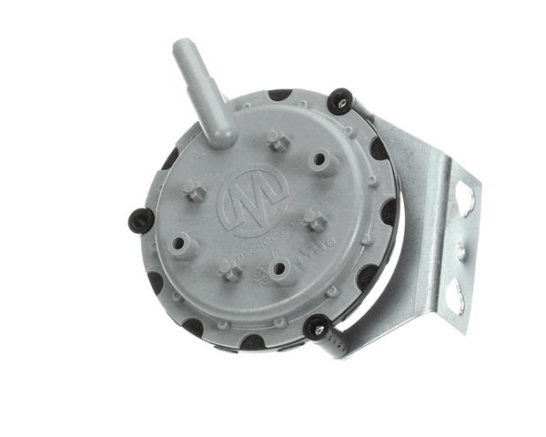 Goodman 0130F00504 0.6"Wc Spst Pressure Switch (GDM0130F00504)