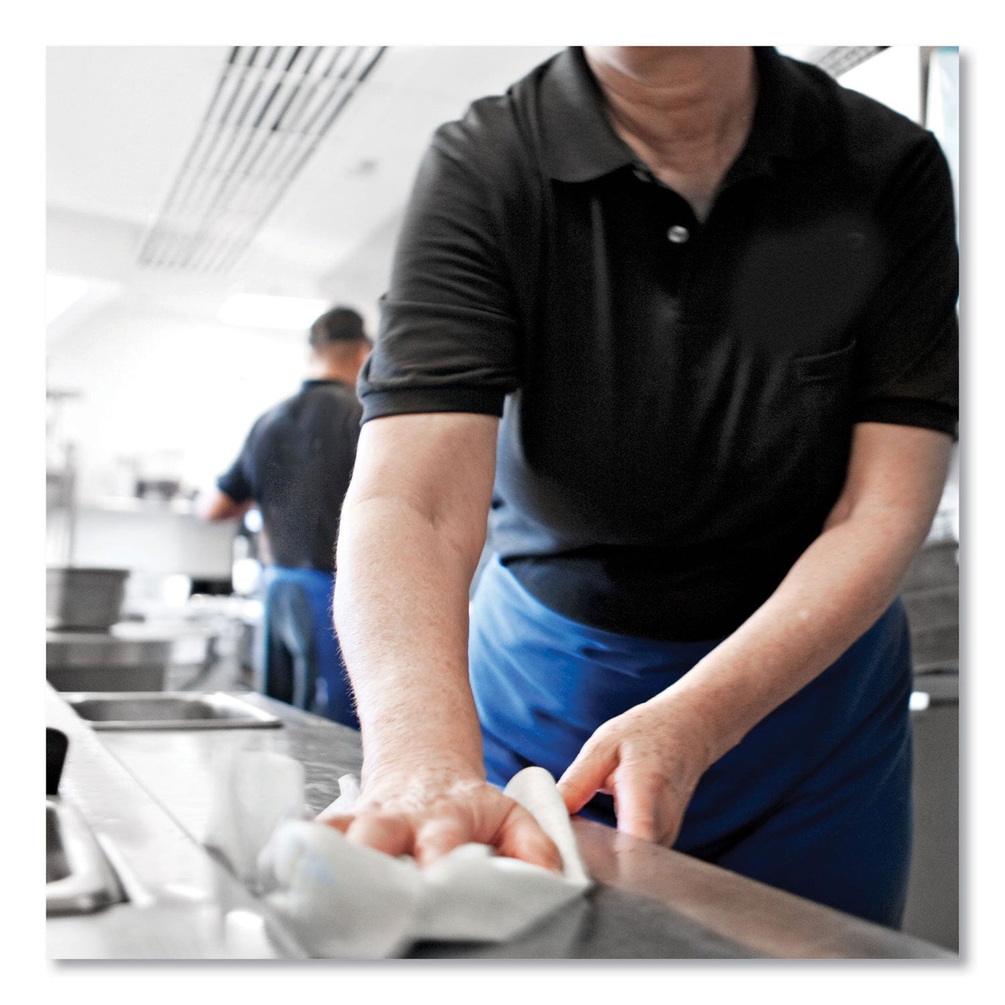 Tork Basic Paper Wiper, 1-Ply, 9 x 10.5, White, 250/Box, 24 Boxes/Carton (TRK192126)