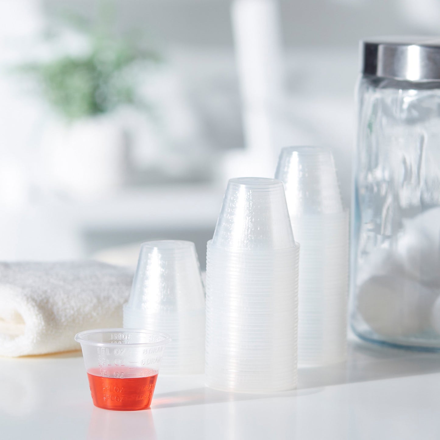 McKesson Medicine Cup 1 oz. Clear Plastic Disposable NonSterile (188670_SL)