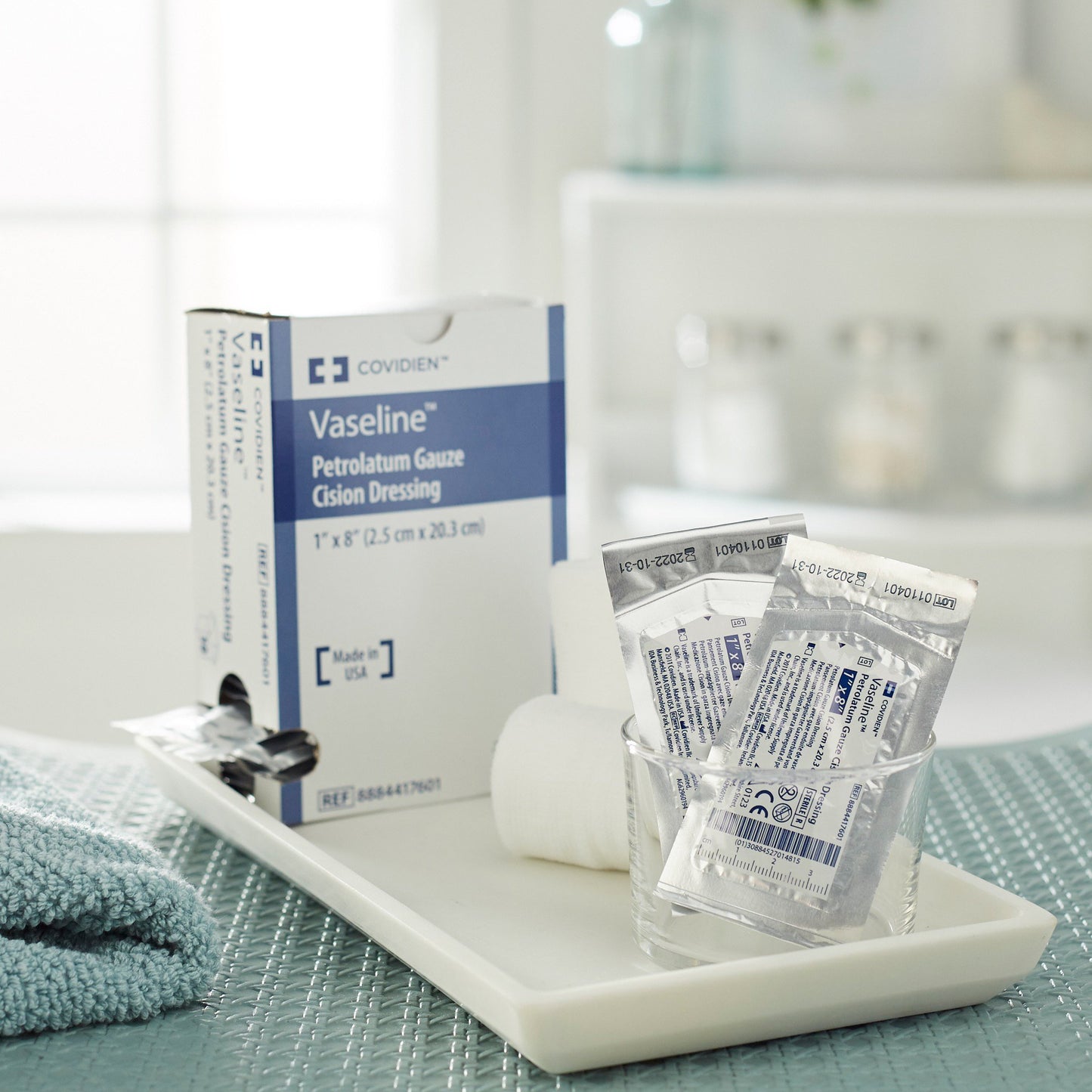 Vaseline® Petrolatum Impregnated Dressing Strip 1 X 8 Inch Sterile (167694_CS)