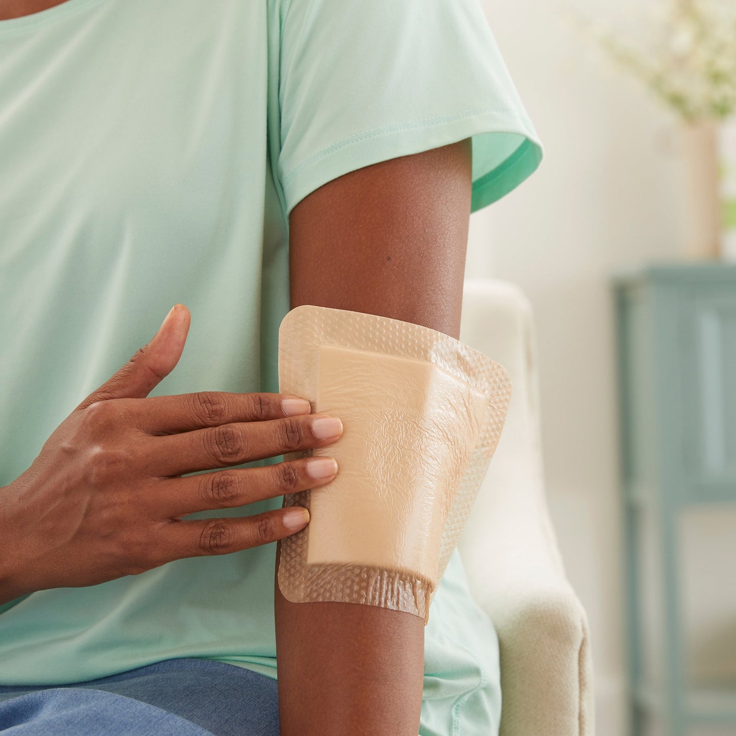 McKesson Foam Dressing 6 X 6 Inch With Border Film Backing Silicone Gel Adhesive Square Sterile (886433_BX)