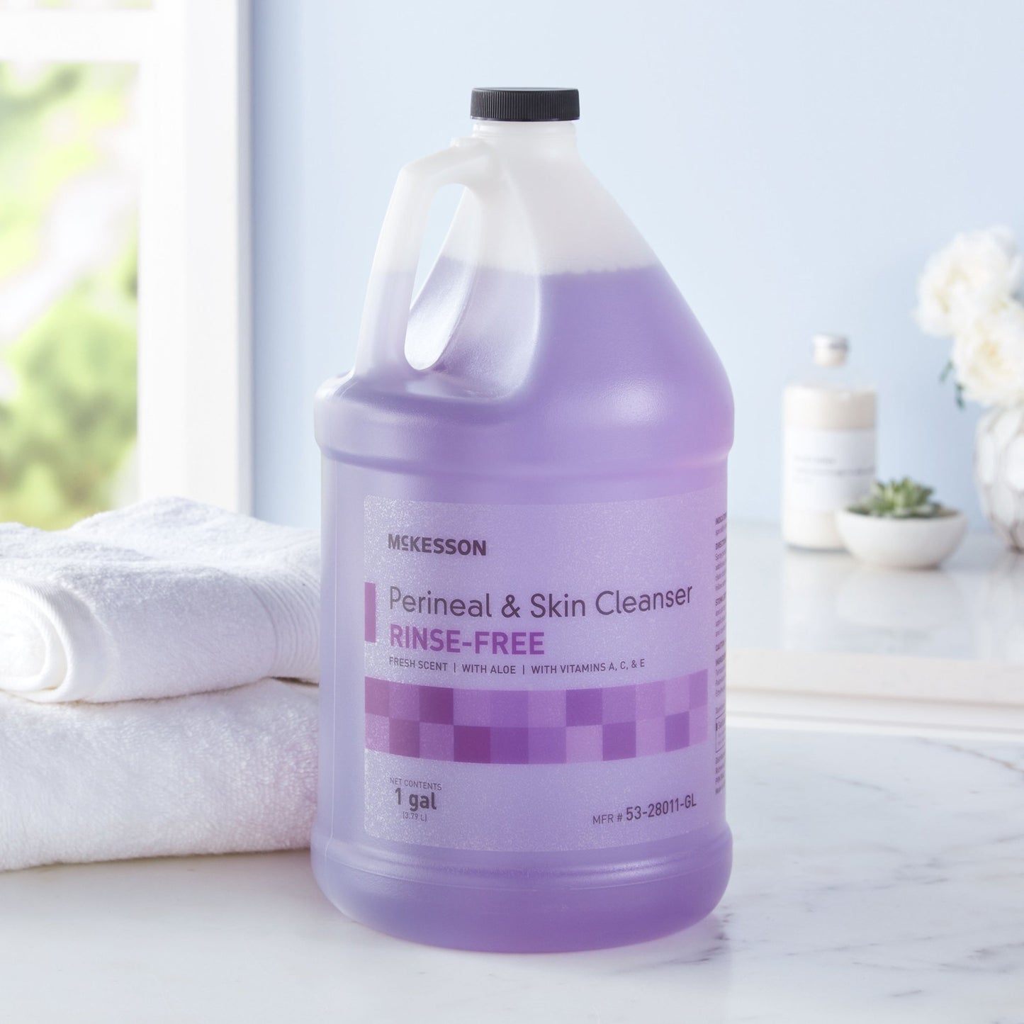 McKesson Rinse-Free Perineal Wash Liquid 1 gal. Jug Fresh Scent (877028_CS)
