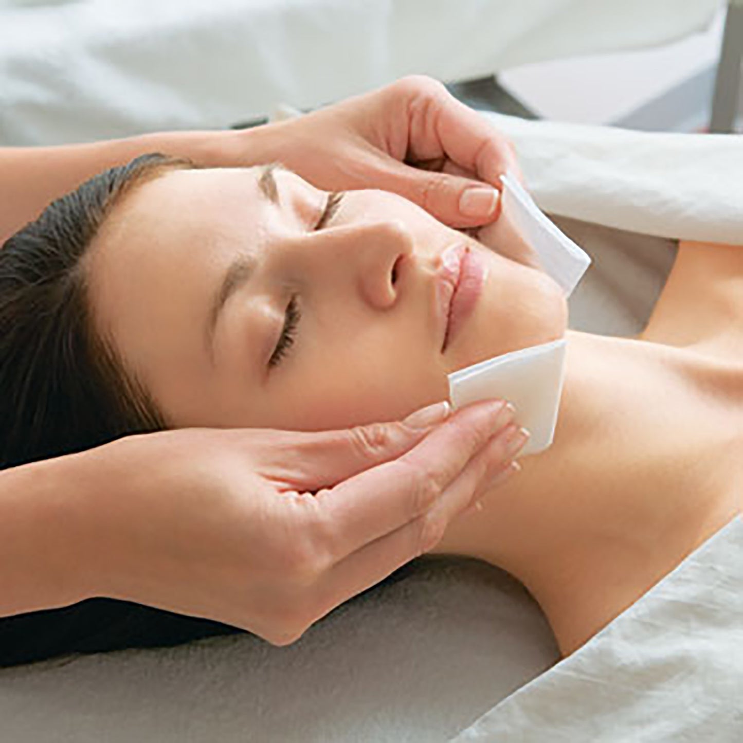 Spa Essentials® Esthetic Wipe Bag Unscented 200 Count (694103_PK)