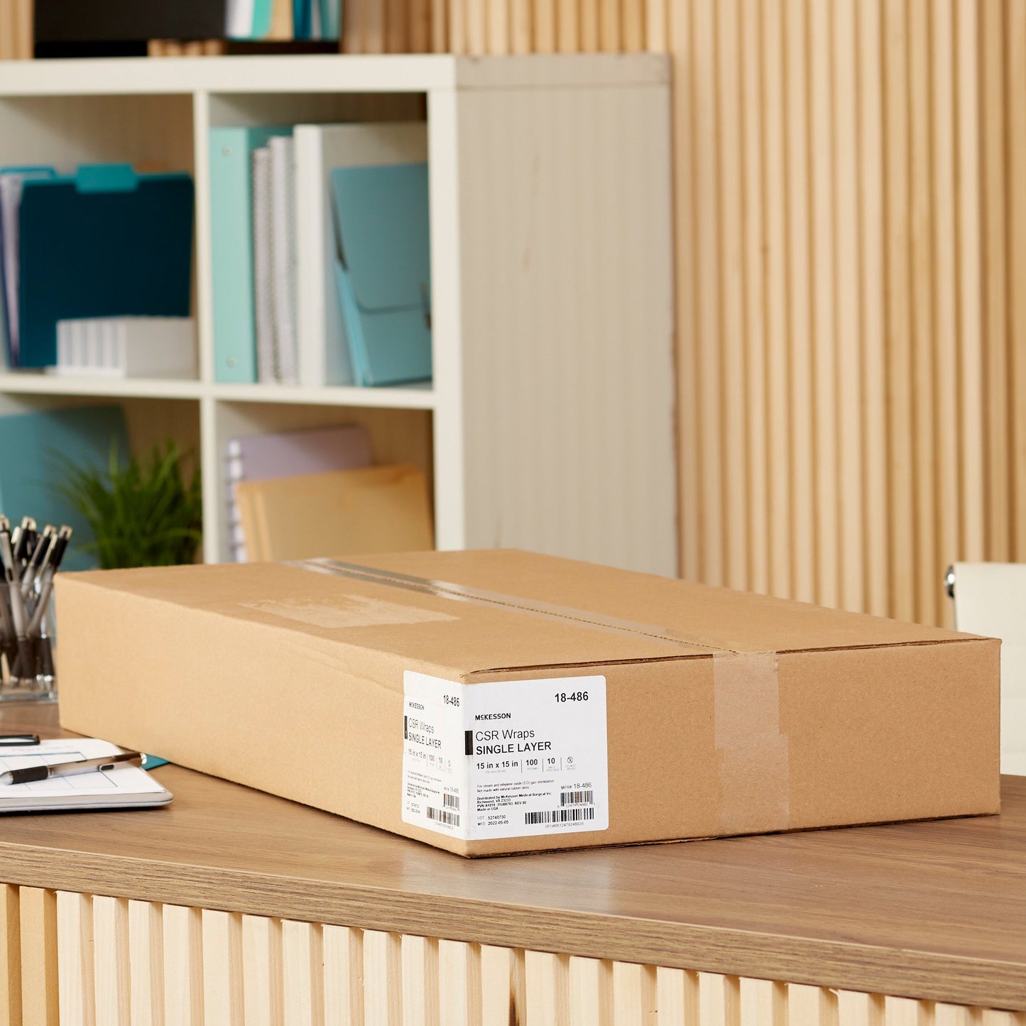 McKesson Sterilization Wrap Blue 15 X 15 Inch Single Layer Cellulose Steam / EO Gas (1156117_BX)