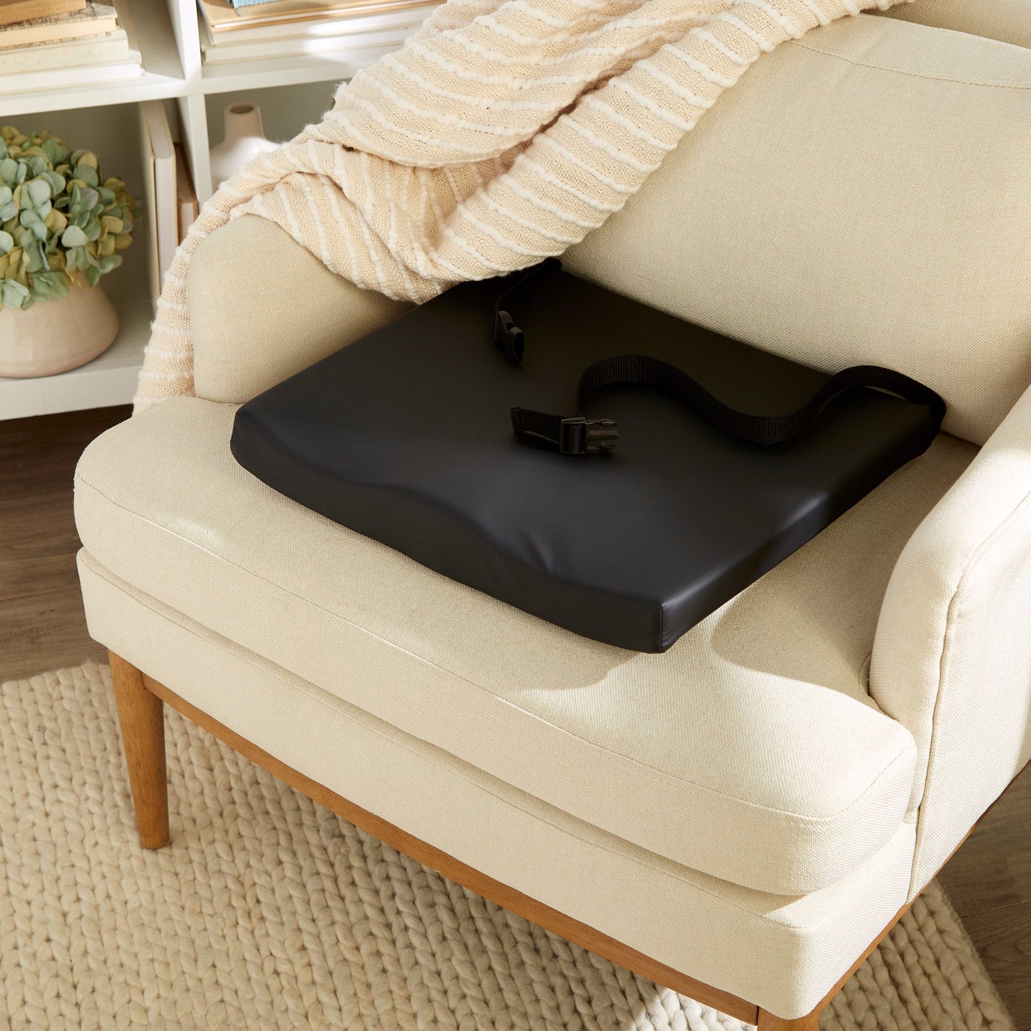McKesson Contoured Seat Cushion 24 W X 18 L X 3 D Inch Molded Foam (1065587_EA)