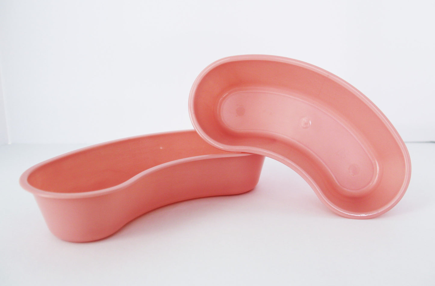 GMAX Emesis Basin Mauve 16 oz. Plastic Single Patient Use (1123200_EA)