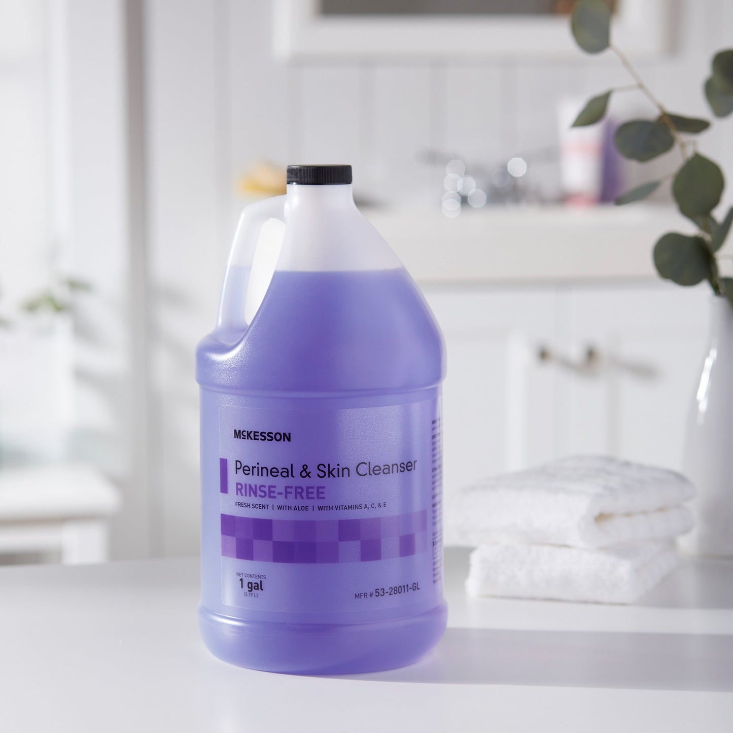 McKesson Rinse-Free Perineal Wash Liquid 1 gal. Jug Fresh Scent (877028_EA)