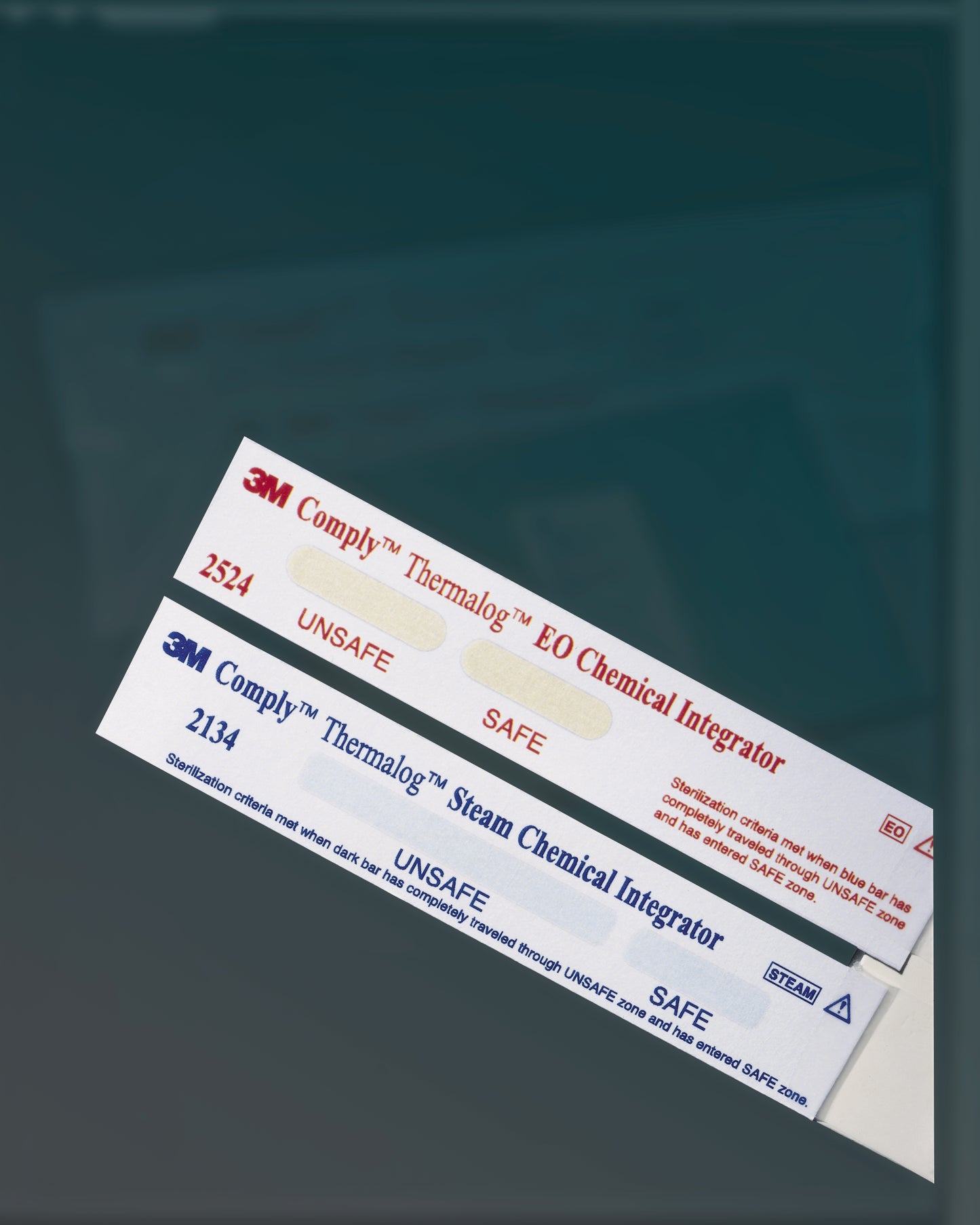 Comply™ Thermalog™ Sterilization Chemical Integrator Strip Steam 4 Inch Length (639892_PK)