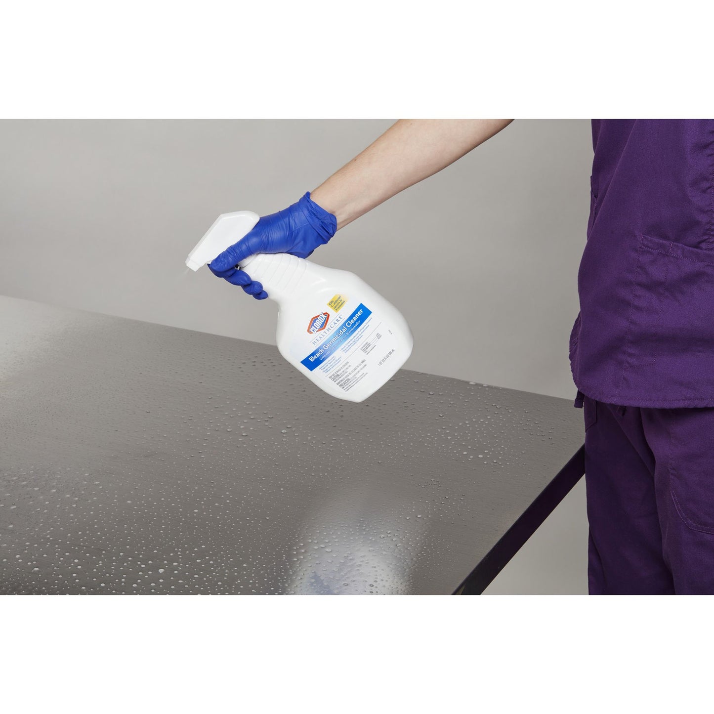 Clorox Healthcare® Bleach Germicidal Surface Disinfectant Cleaner Refill Manual Pour Liquid 1 gal. Jug Fruity Floral Bleach Scent NonSterile (272962_GL)