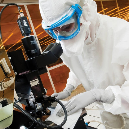 KIMTECH PURE W4 Cleanroom Wipe ISO Class 4 100 Count Double Bag 9 X 9 Inch NonSterile Disposable (566444_CS)