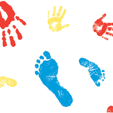 Tiny Tracks™ Table Paper 18 Inch Width 125 Foot Length Print (Hands) Crepe (381678_CS)