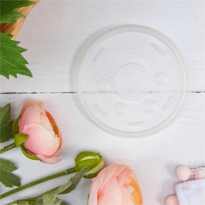 Dart 10 oz HIPS Plastic Straw-Slotted Lid, Translucent, 3.5" Diameter, 100/Pack (DCC10SLPK)