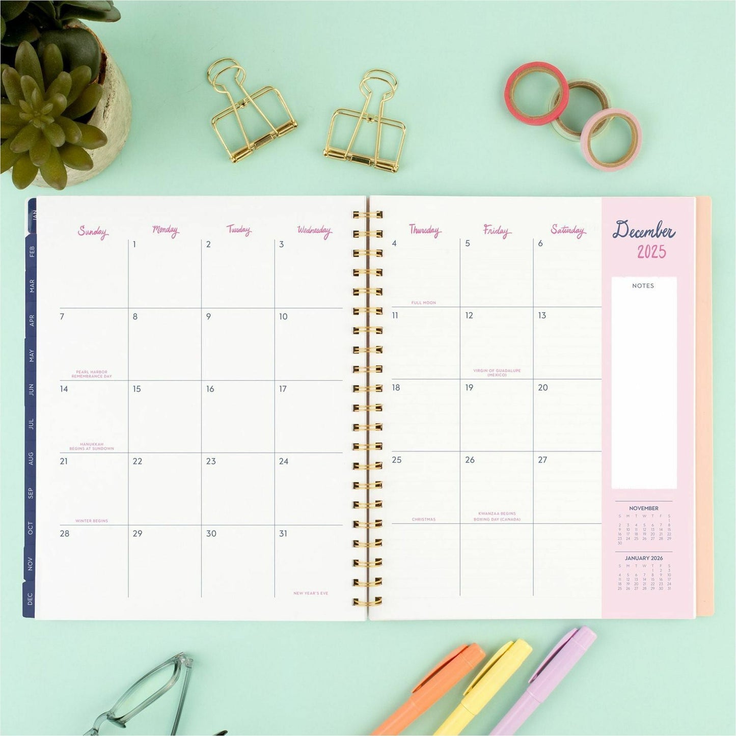 at-a-glance-ettavee-weekly-monthly-planner-12-month-january-december-8-1-2-x-11-sheet-size-aagev21905_7