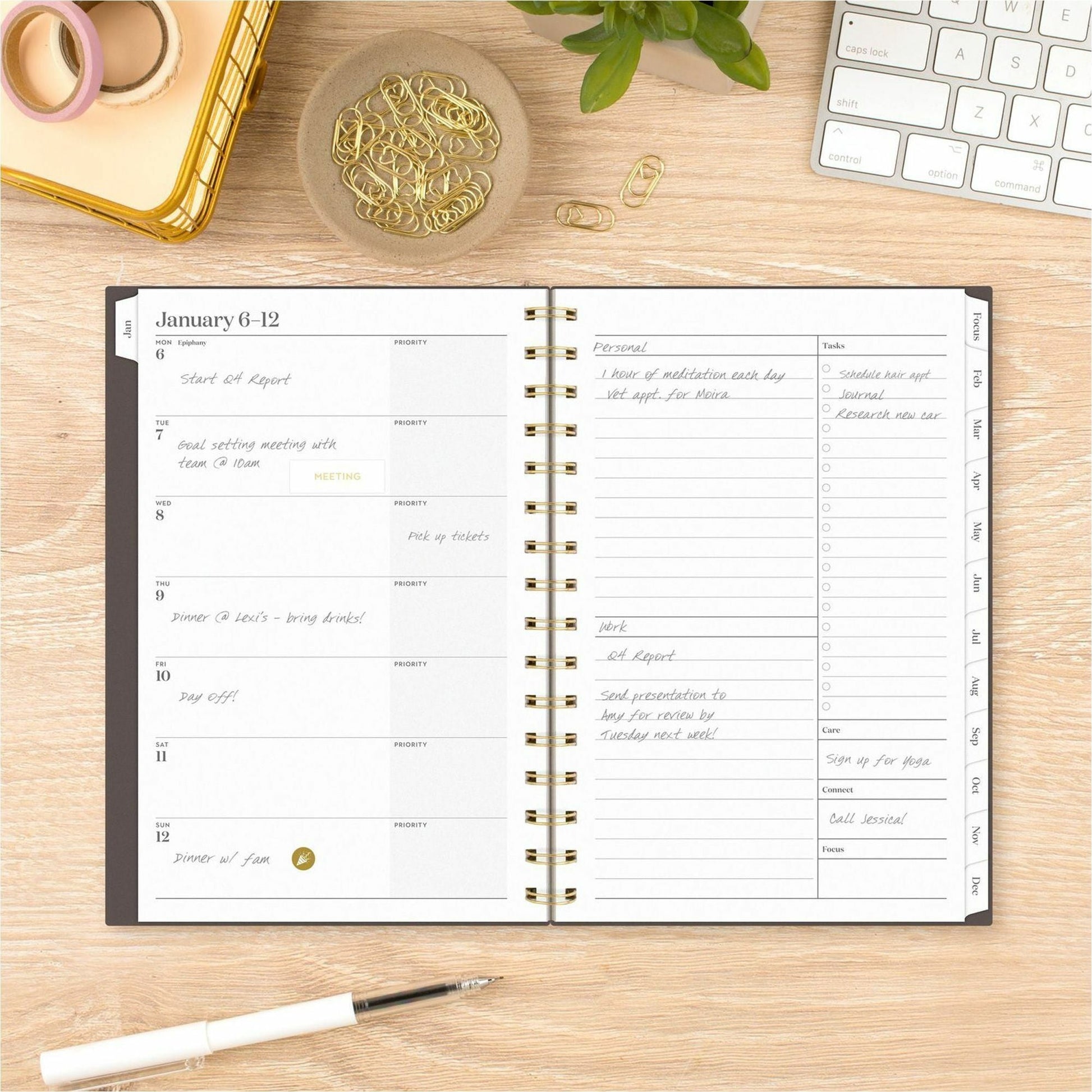 cambridge-workstyle-focus-planner-monthly-weekly-12-month-january-december-aag160620004_6