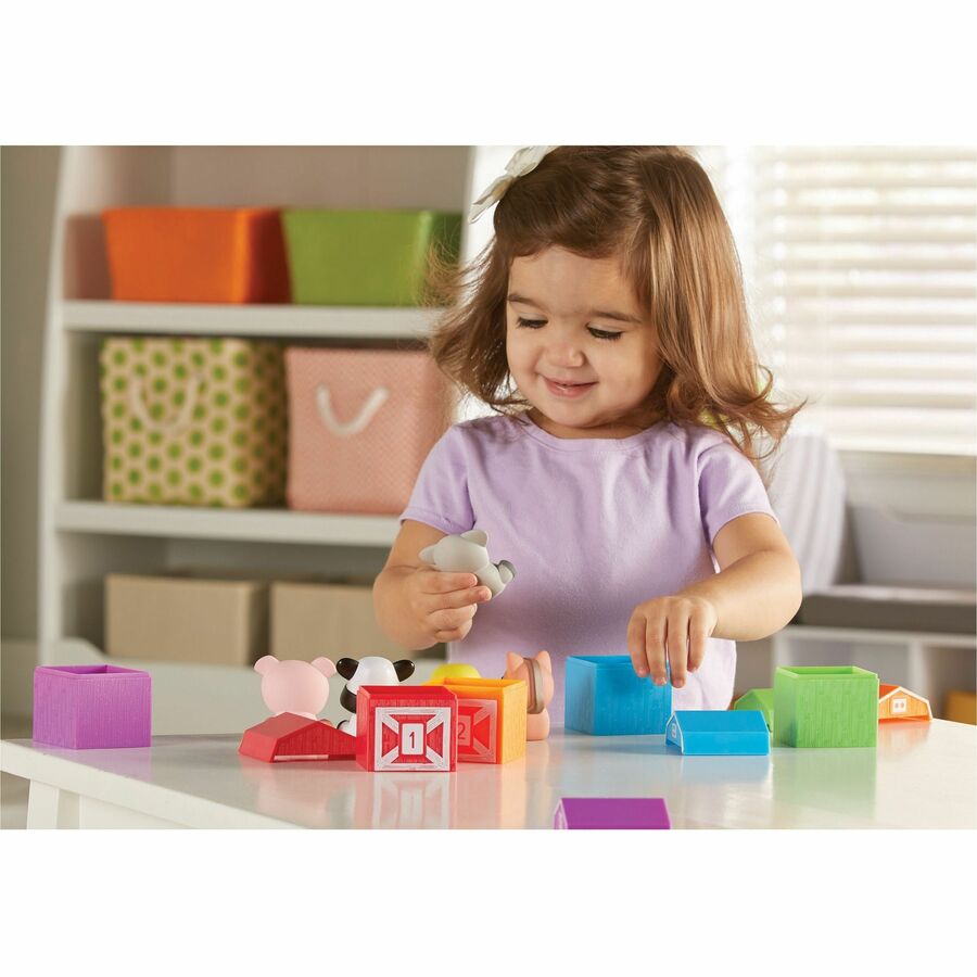 learning-resources-peekaboo-learning-farm-theme-subject-farm-learning-fun-skill-learning-farm-lrnler6805_2