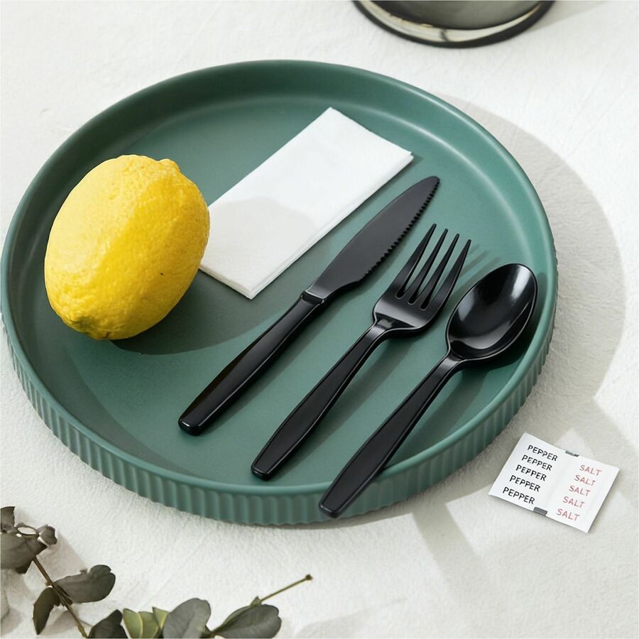 Genuine Joe 6-Piece Medium-Heavyweight Utensil Kit, Black, 250 Kits/Carton (GJO58929)