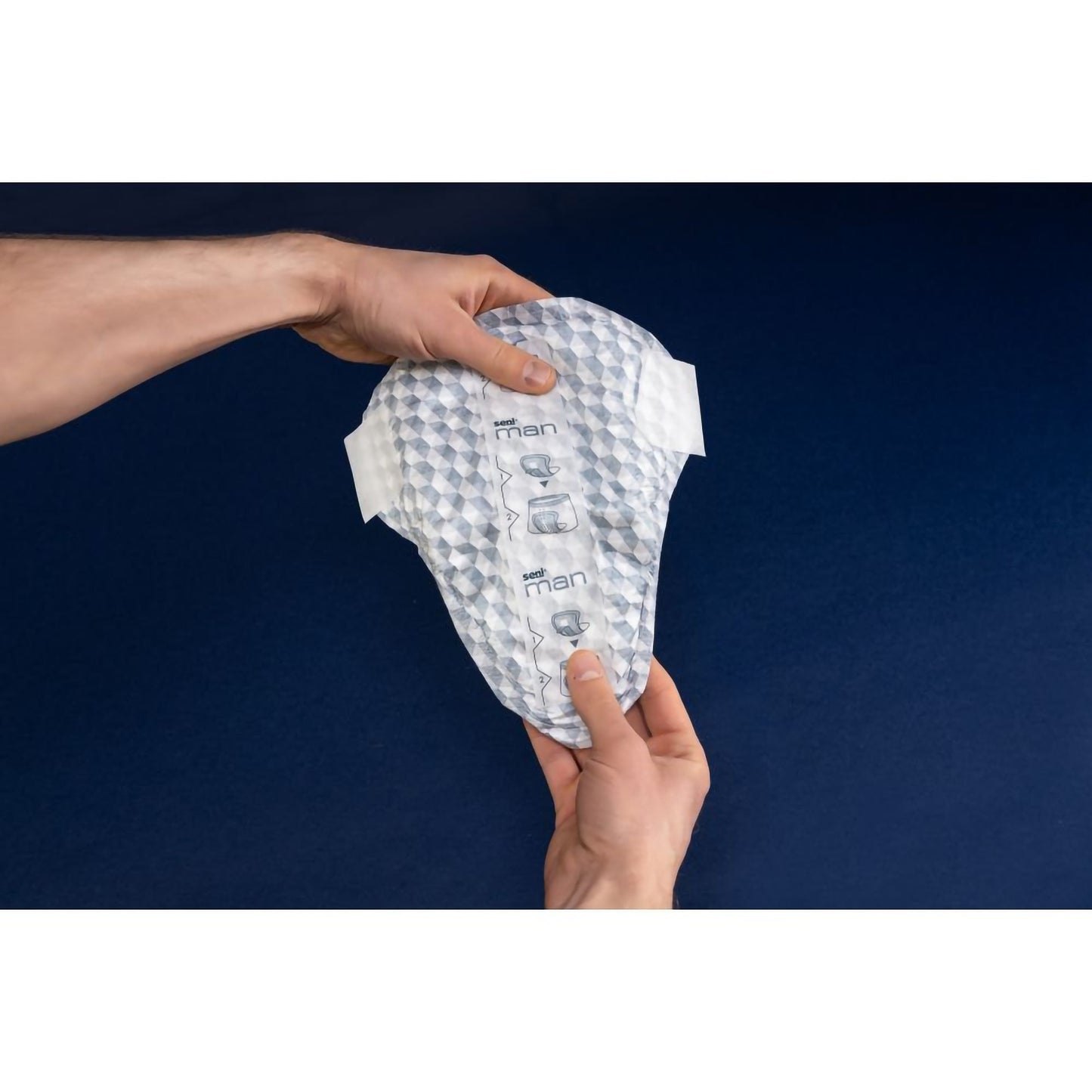 Seni® Man Active Bladder Control Pad 8-9/10 X 10-3/5 Inch Moderate Absorbency Super Absorbent Core One Size Fits Most (1231330_PK)