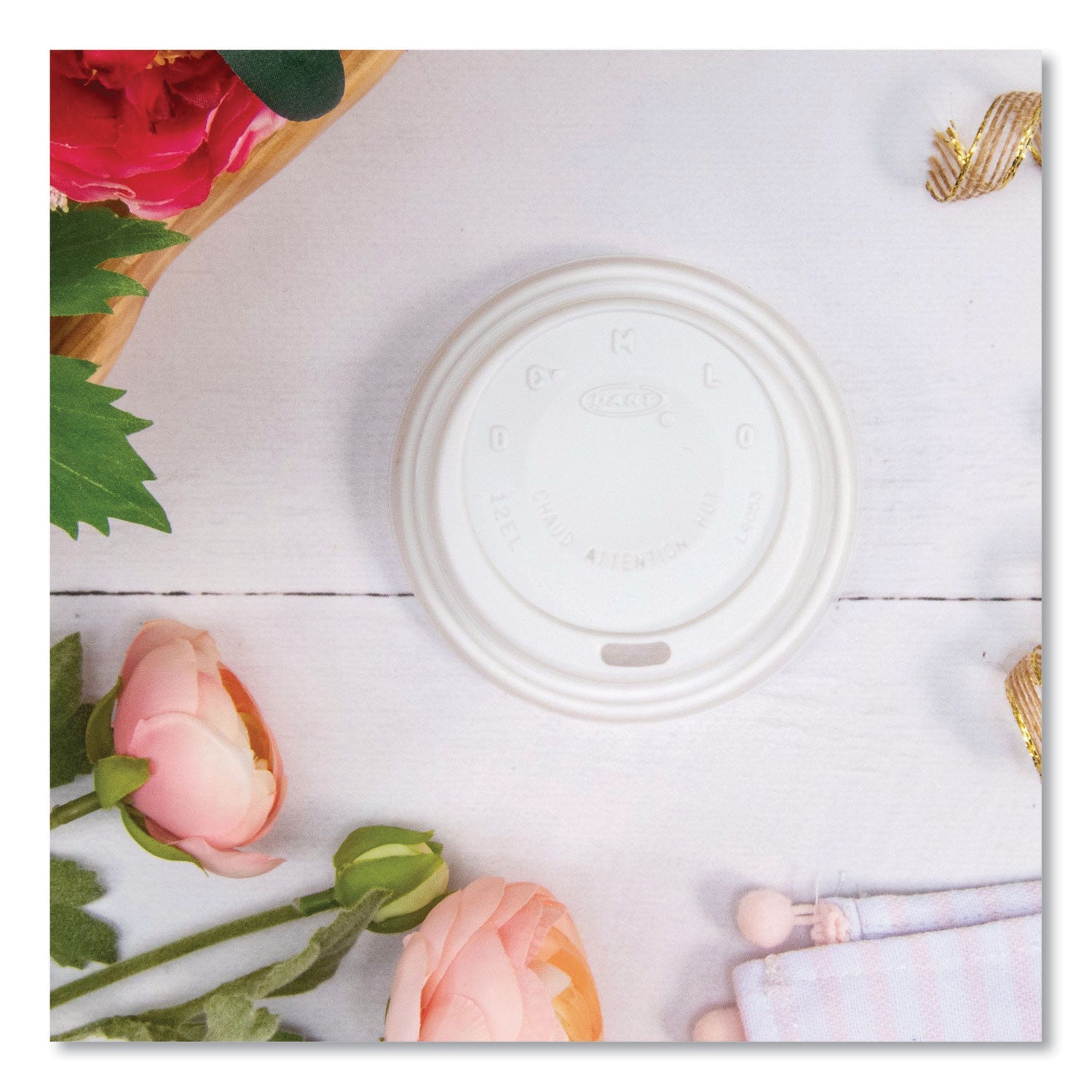 dart-cappuccino-dome-sipper-lids-num-12eldart_5